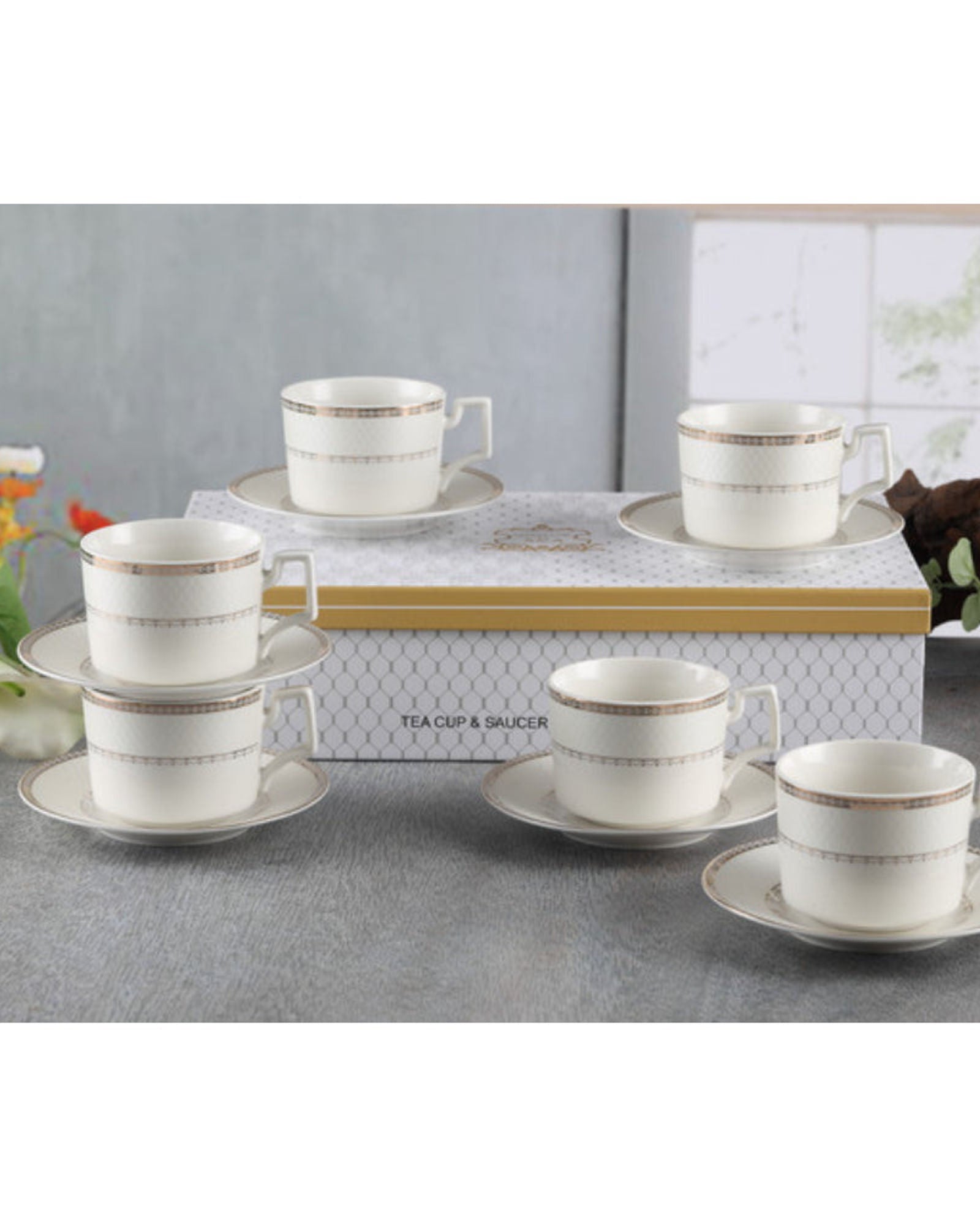 طقم فناجين شاي وصحن من شالو نيو بون تشاينا روزا، سعة 220 مل (أبيض، 6 أكواب، 6 صحون)