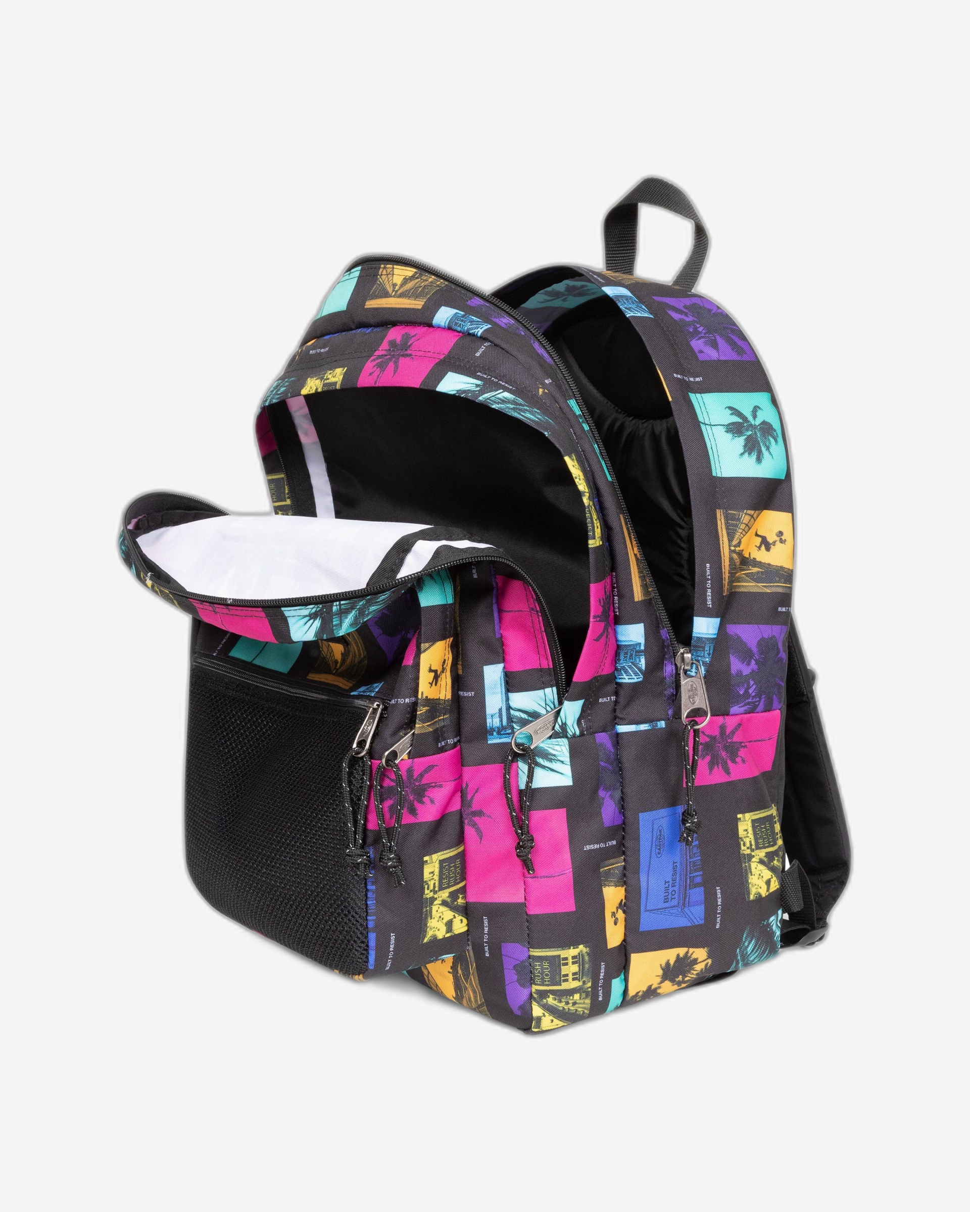 حقيبة ظهر Eastpak Pinnacle City Bay سوداء متوسطة الحجم مع حماية للكمبيوتر المحمول - EK0000606O01