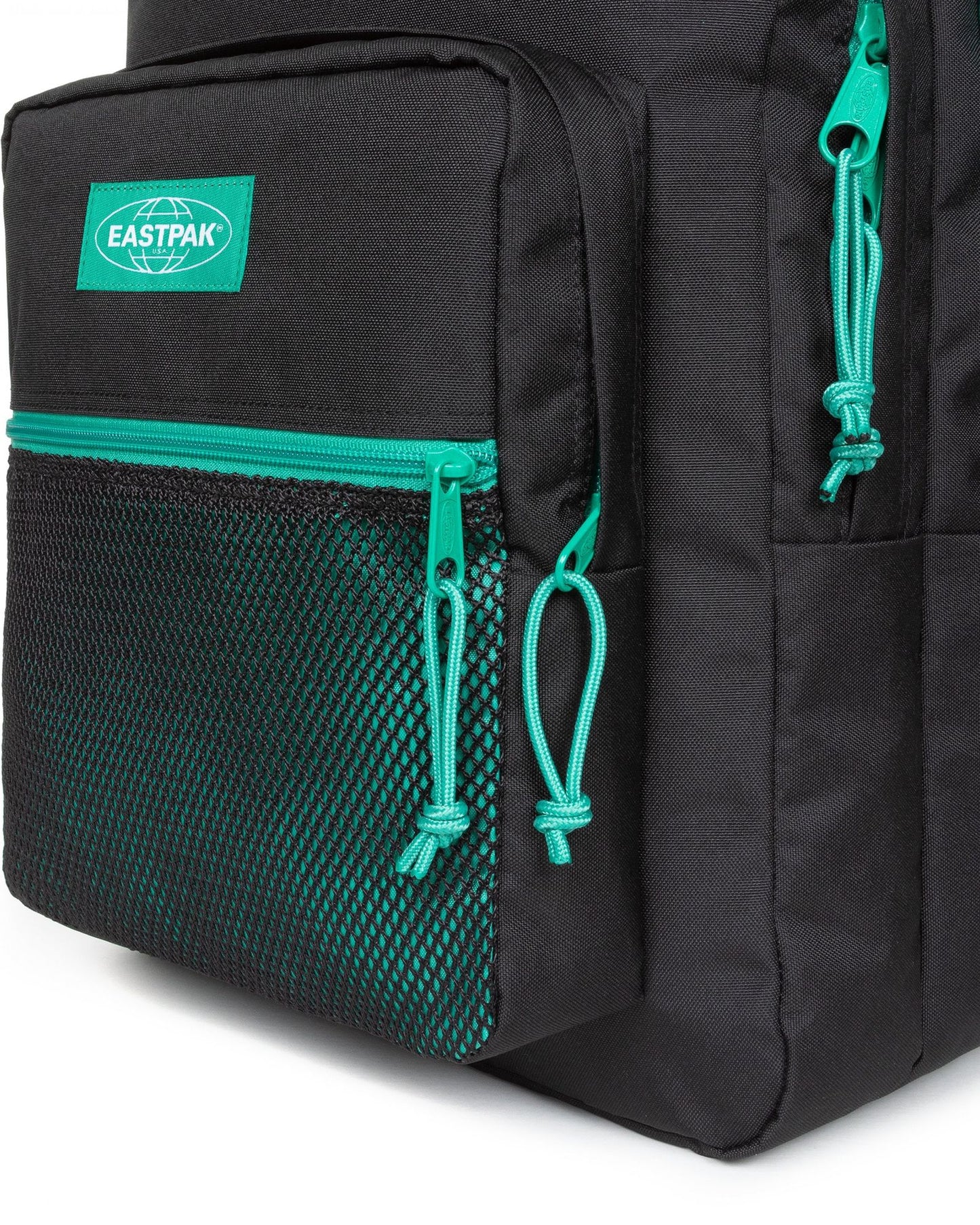 حقيبة ظهر Eastpak Pinnacle Kontraststrblac متوسطة الحجم مع حماية للكمبيوتر المحمول - EK0000609J41