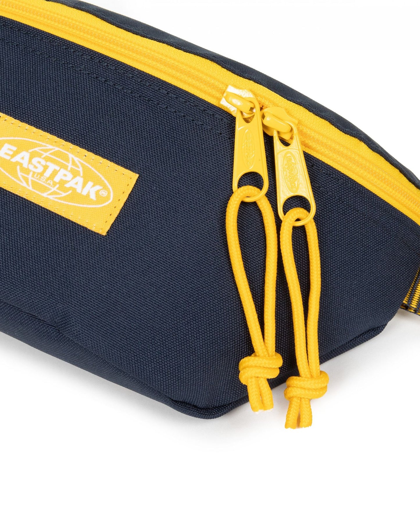 حقيبة خصر صغيرة من إيستباك سبرينغر كونتراسستمارين - EK0000745O81