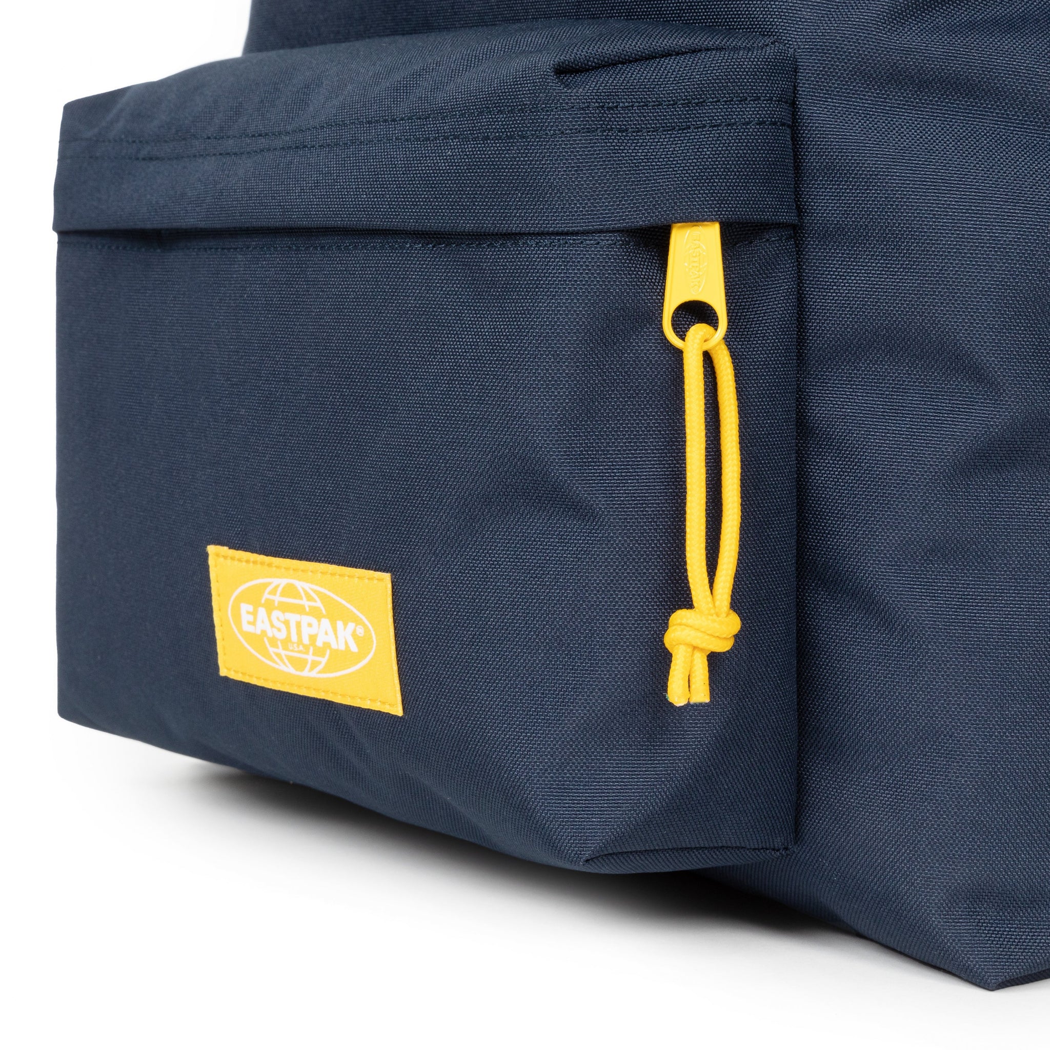 حقيبة ظهر Eastpak Padded Pak'R Kontraststmarin متوسطة الحجم - EK0006205O81