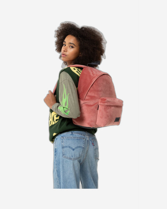 حقيبة ظهر Eastpak Padded Pak'R Velvet Terra متوسطة الحجم - EK0006208J51