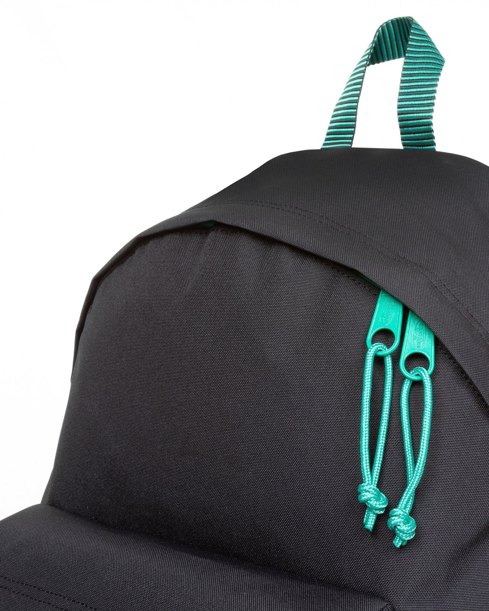 حقيبة ظهر Eastpak Padded Pak'R Kontraststrblac متوسطة الحجم - EK0006209J41