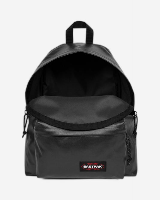حقيبة ظهر Eastpak Padded Pak'R سوداء لامعة متوسطة الحجم - EK0006209J71