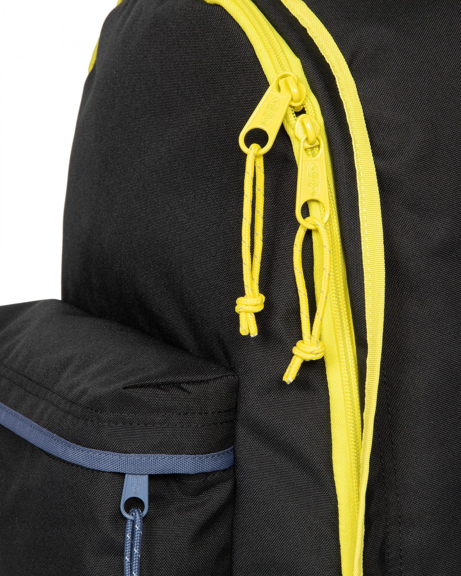 حقيبة ظهر إيستباك متوسطة الحجم بتصميم "خارج المكتب" بلون الليمون الفاتح - EK000767U681