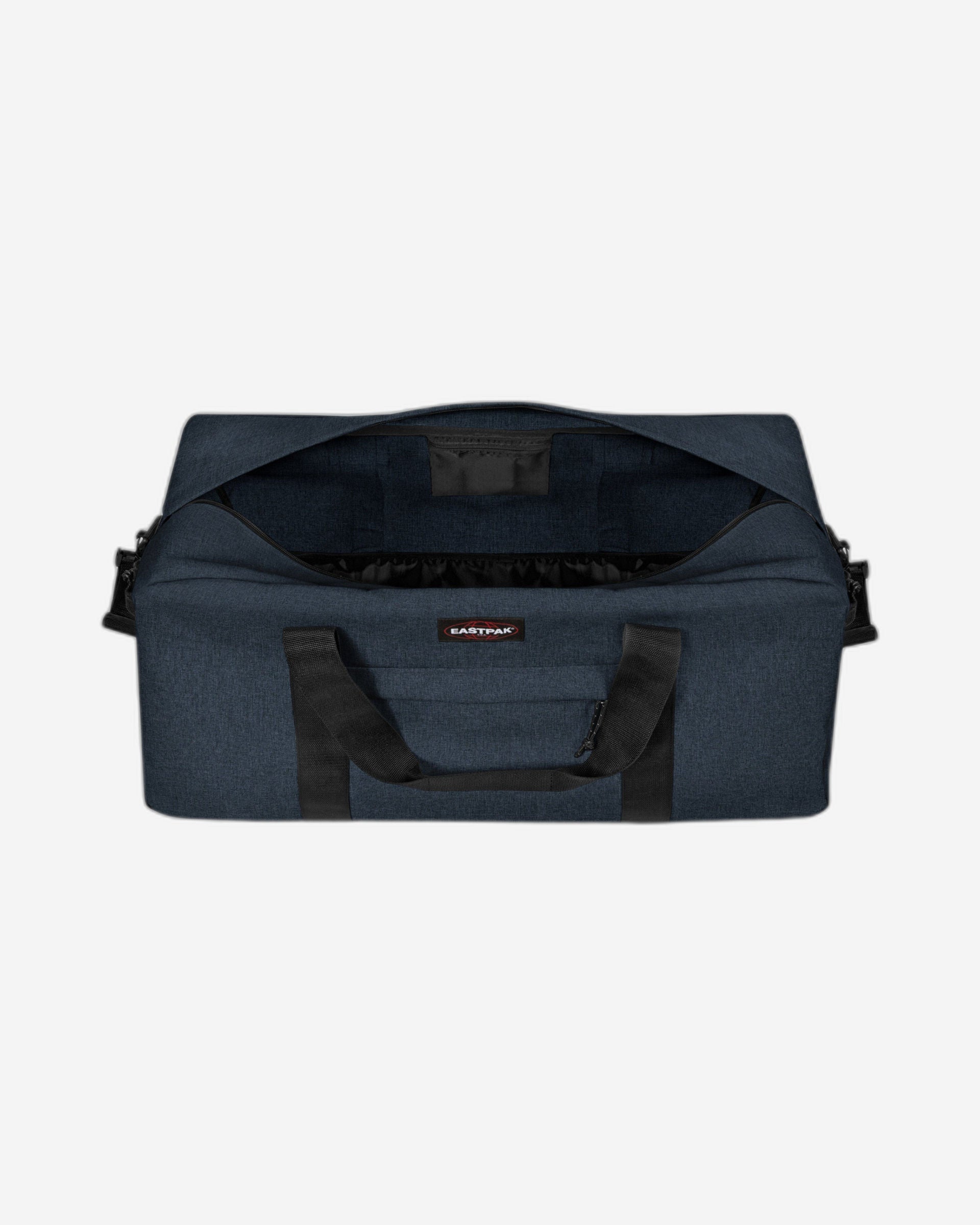 حقيبة دافل كبيرة من Eastpak Terminal + Triple Denim - EK00080D26W