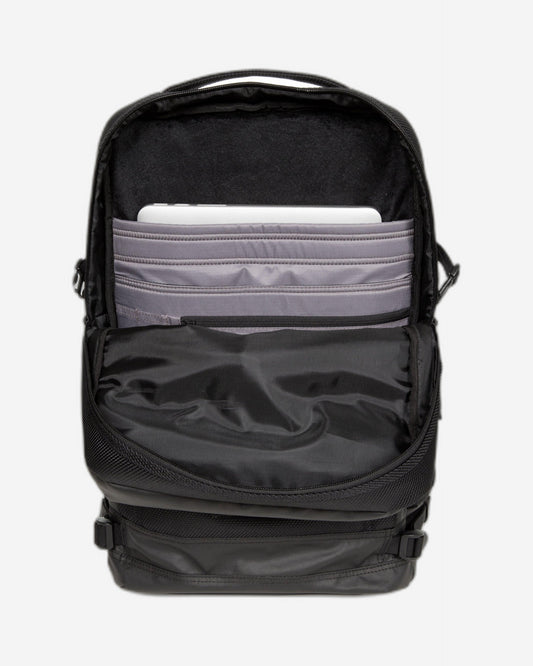 حقيبة ظهر متوسطة الحجم من Eastpak Tecum M Cnnct - EK00091D80W1