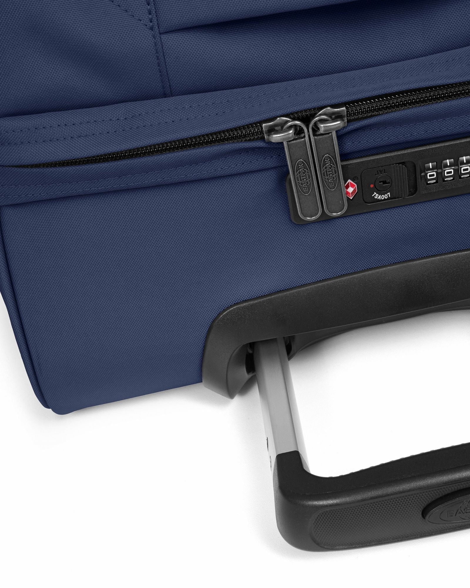 حقيبة سفر إيست باك ترانزيت آر إم بوت متوسطة وناعمة، لون أزرق بحري - EK0A5BA80O21