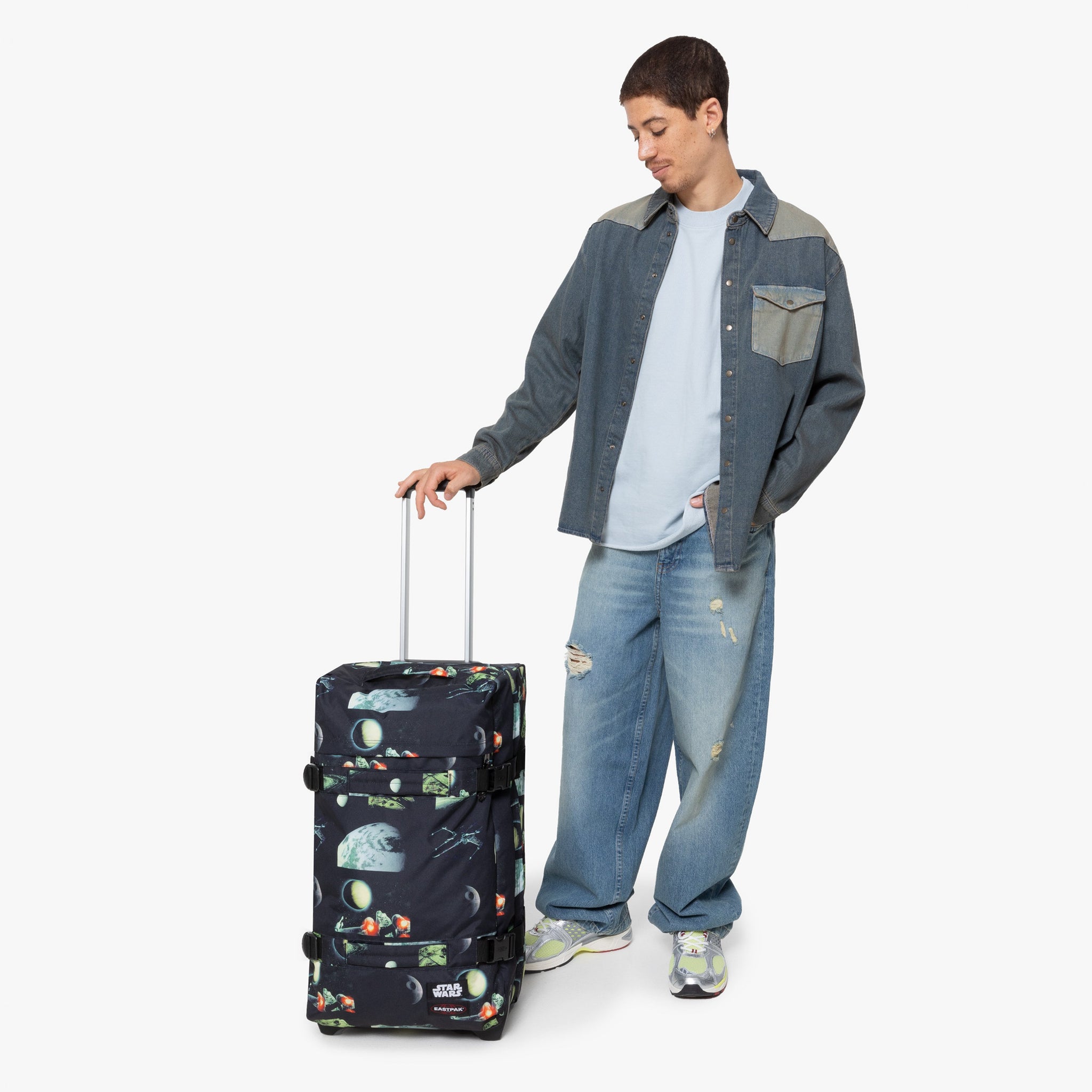 حقيبة إيستباك ترانزيت آر إم ستار وورز جالاكسي باللون الأسود - EK0A5BA81Q11