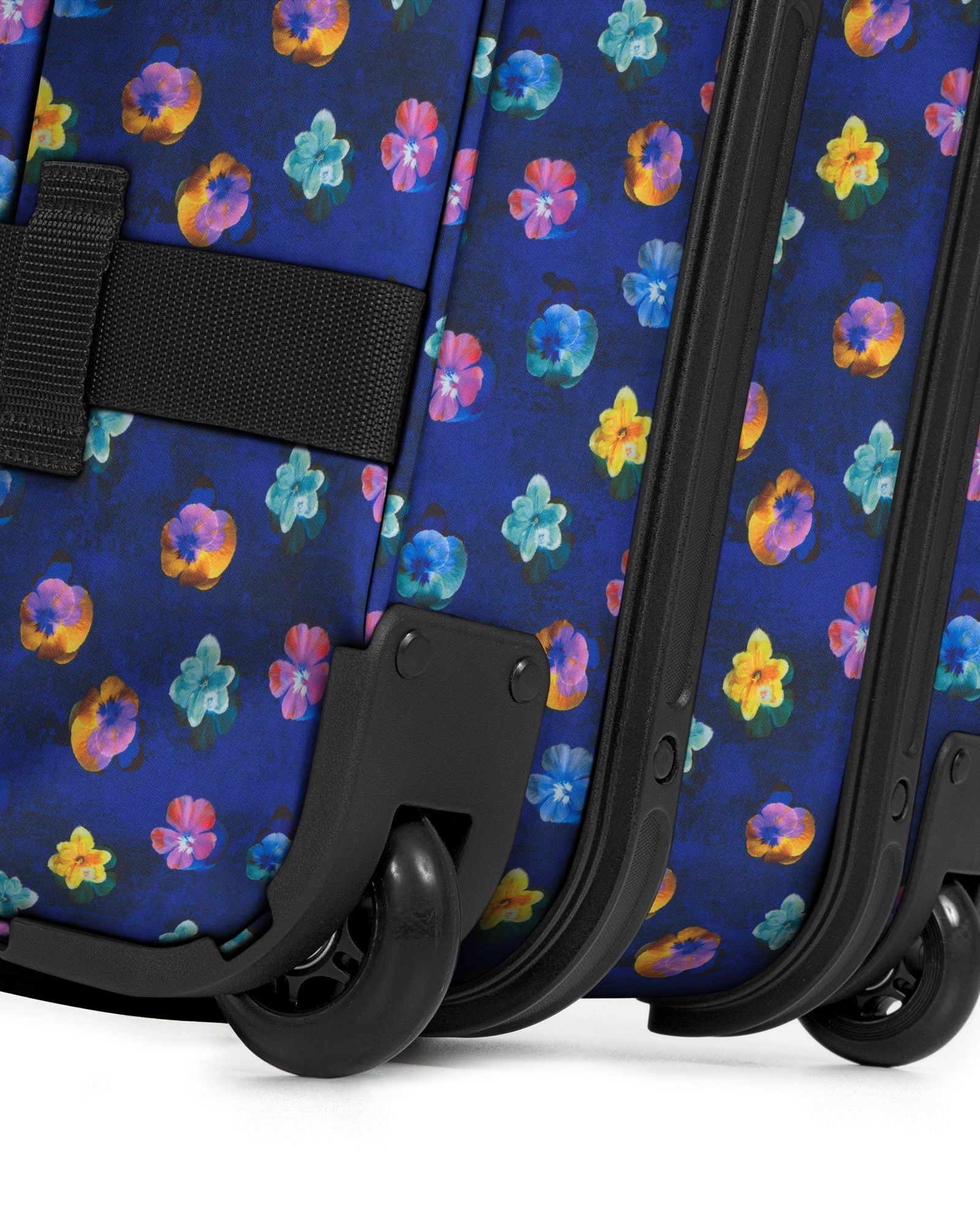 حقيبة إيست باك ترانزيت آر إل فلاور بلور البحرية كبيرة وناعمة - EK0A5BA92O41