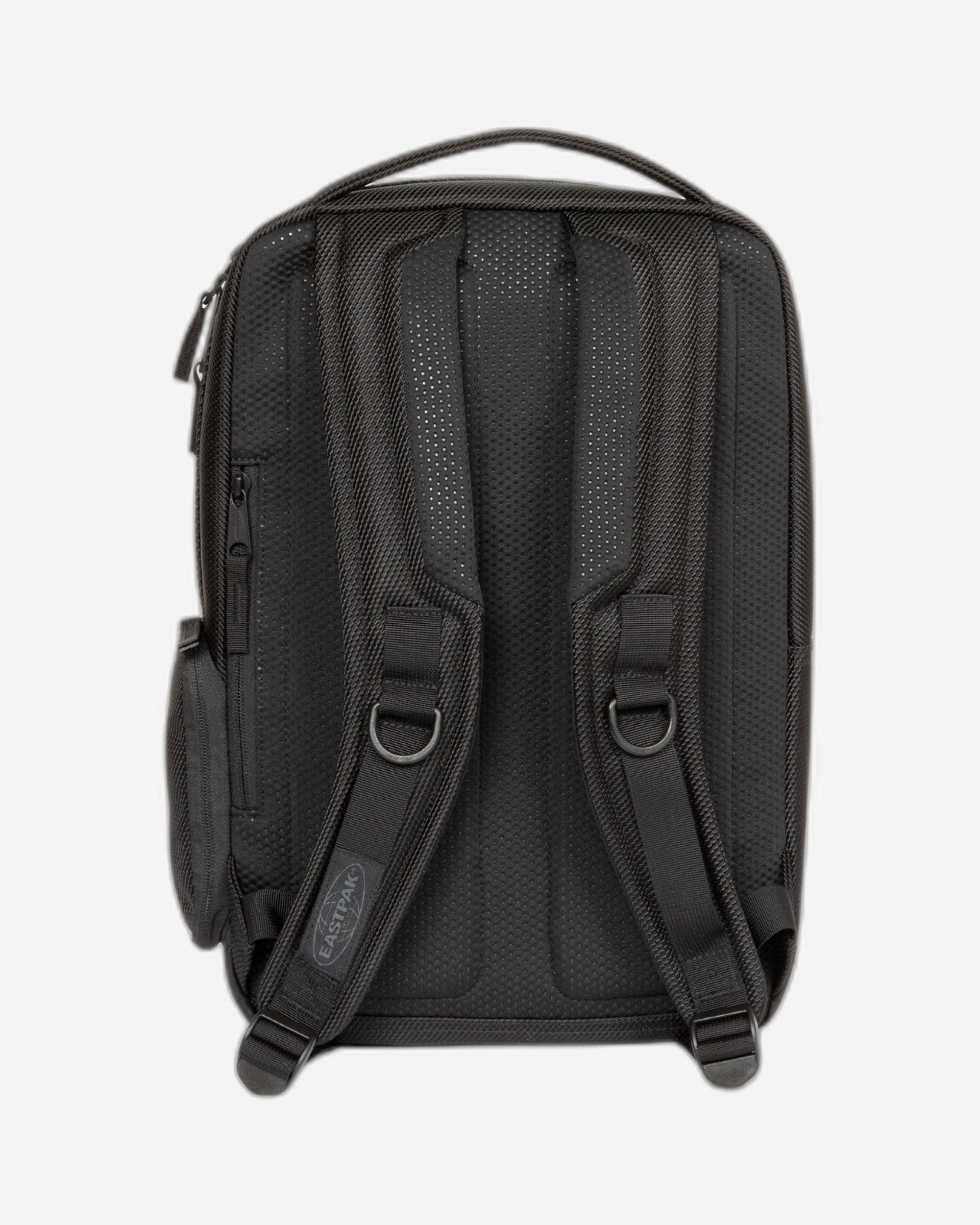 حقيبة كمبيوتر محمول صغيرة من Eastpak Tecum S Cnnct - EK0A5BAA80W1