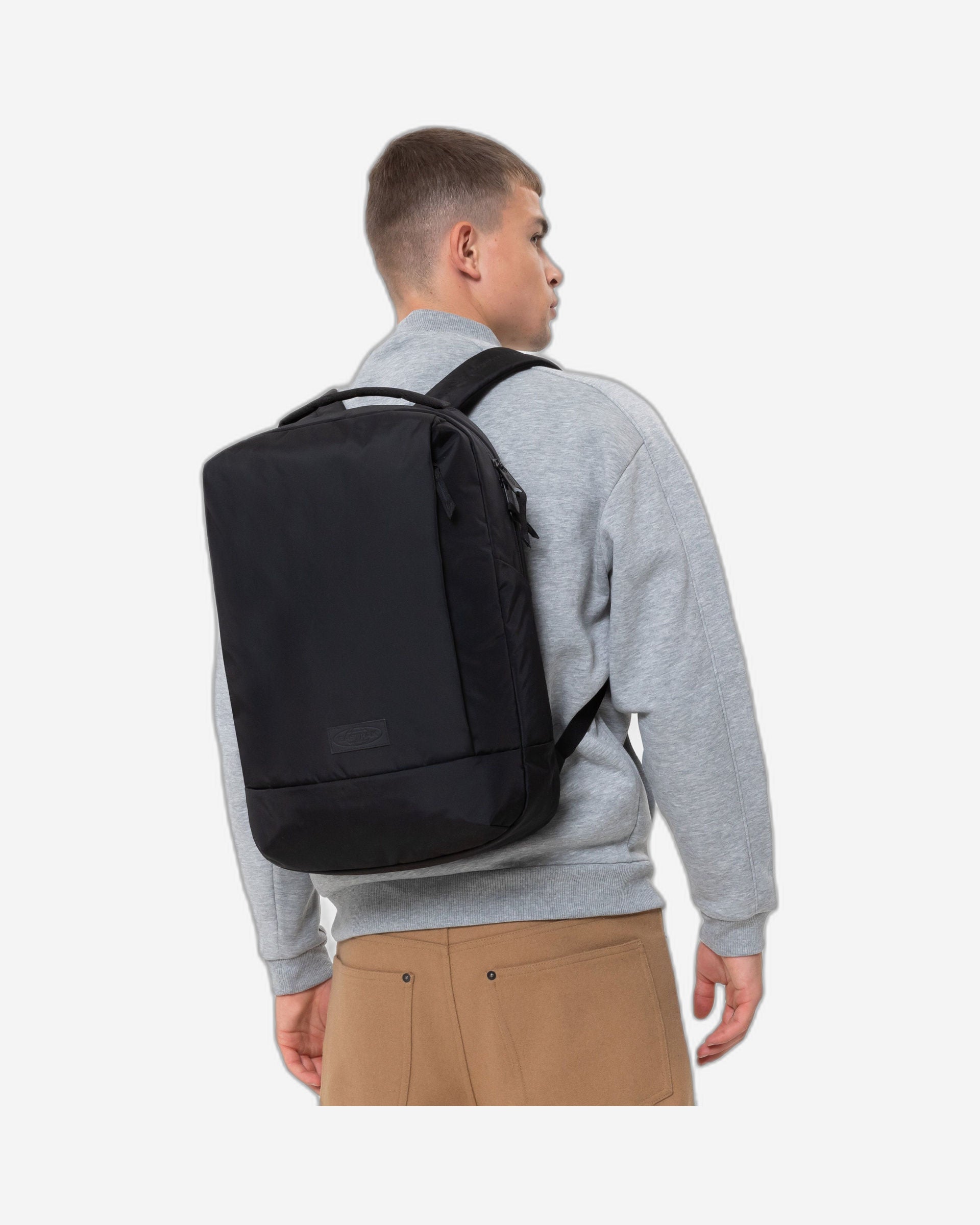 حقيبة ظهر إيستباك تيكوم F Cnnct F سوداء متوسطة الحجم - EK0A5BE95A21