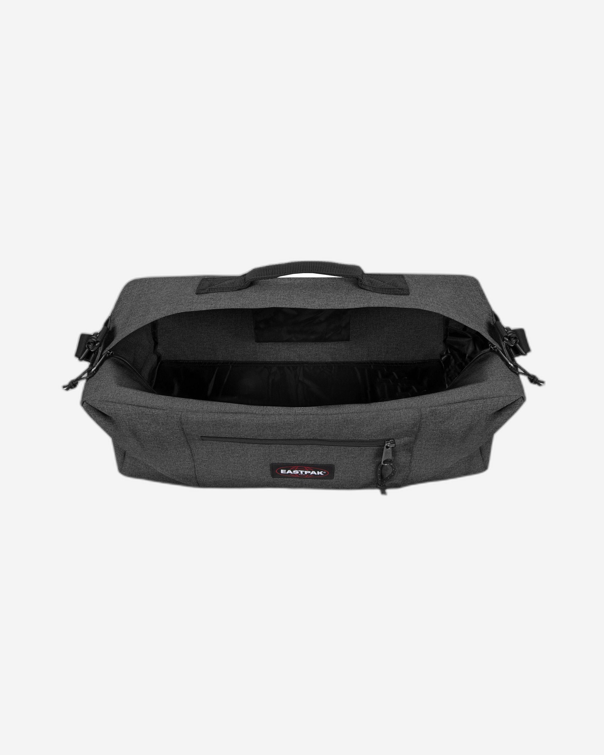 حقيبة دافل إيست باك دافل آر إل سوداء كبيرة من قماش الدنيم - EK0A5BER77H1