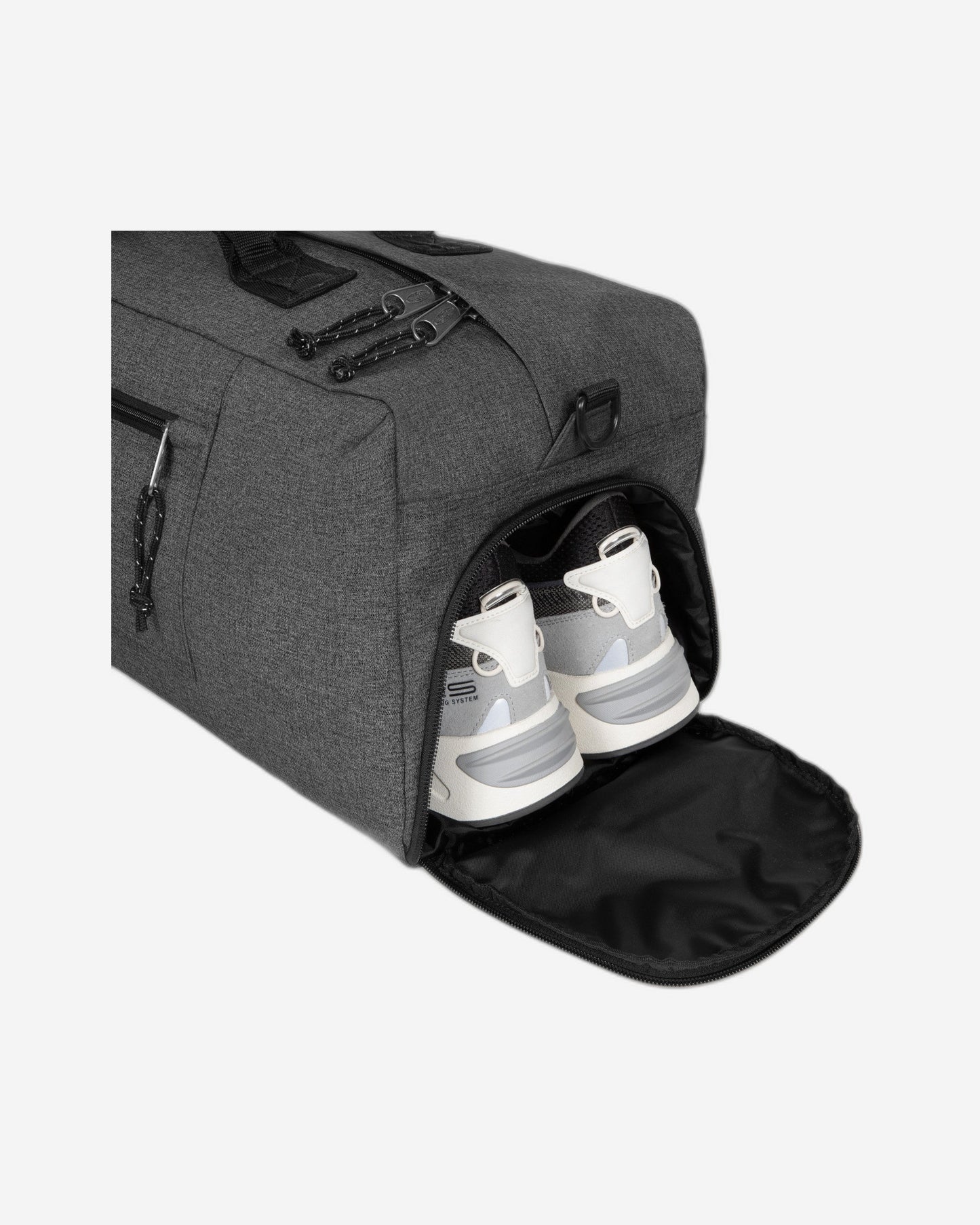 حقيبة سفر متوسطة الحجم من قماش الدنيم الأسود من إيستباك دافل آر إم