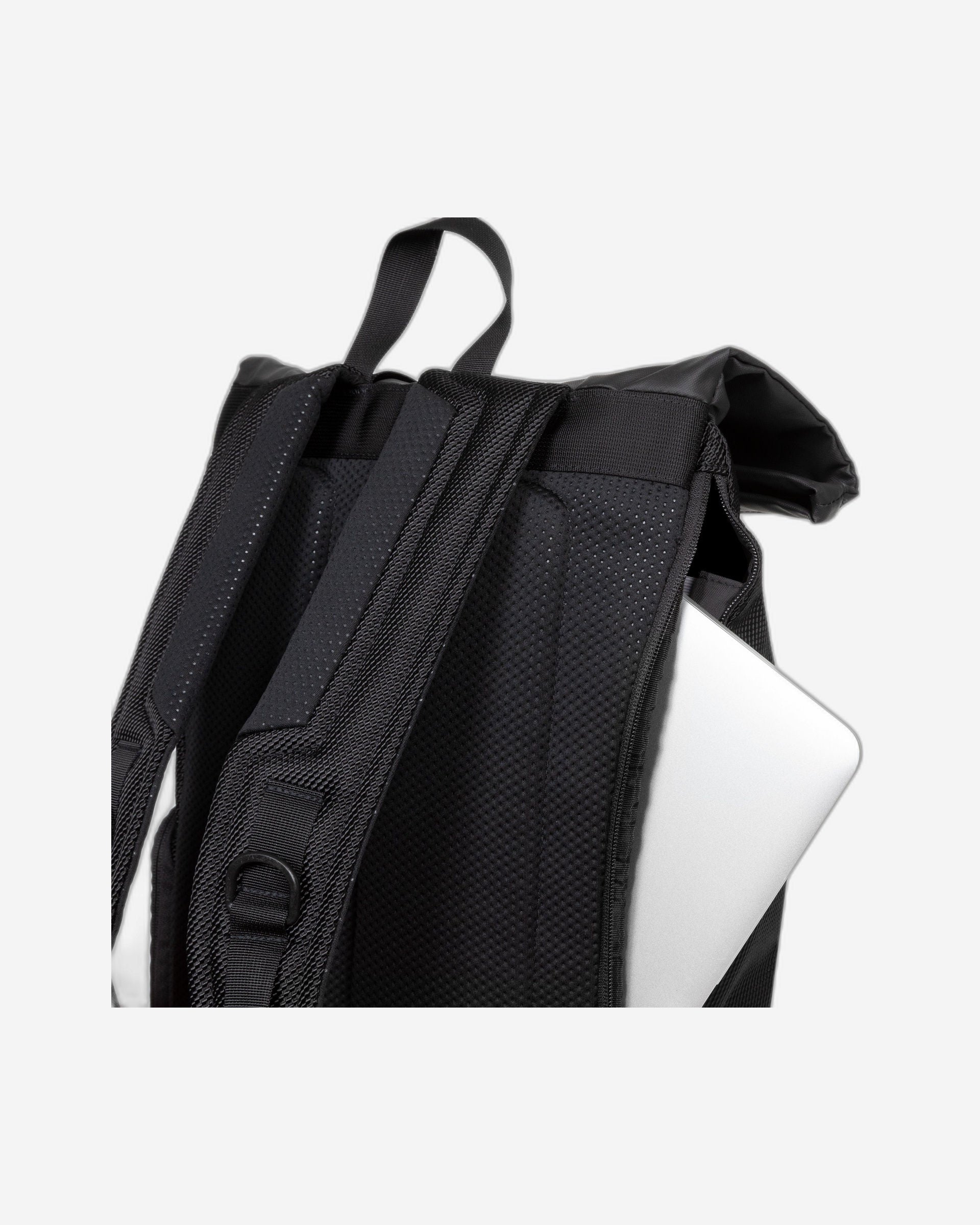 حقيبة ظهر كبيرة بمعطف تيكوم رول Cnnct من إيستباك - EK0A5BFN80W1