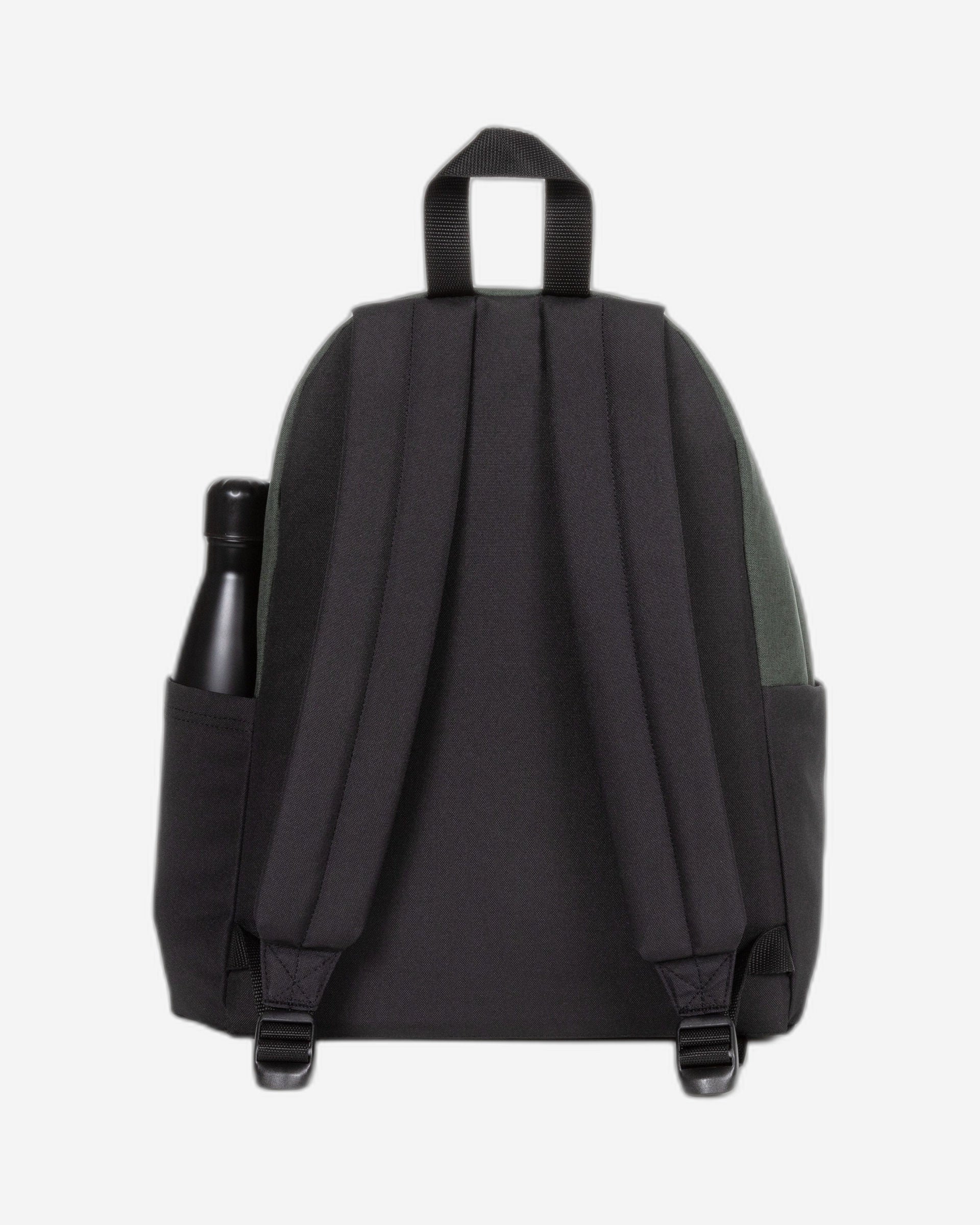 حقيبة ظهر Eastpak Padded Pocket'R RW للكمبيوتر المحمول متوسطة الحجم باللون الكاكي - EK0A5BFT4E8