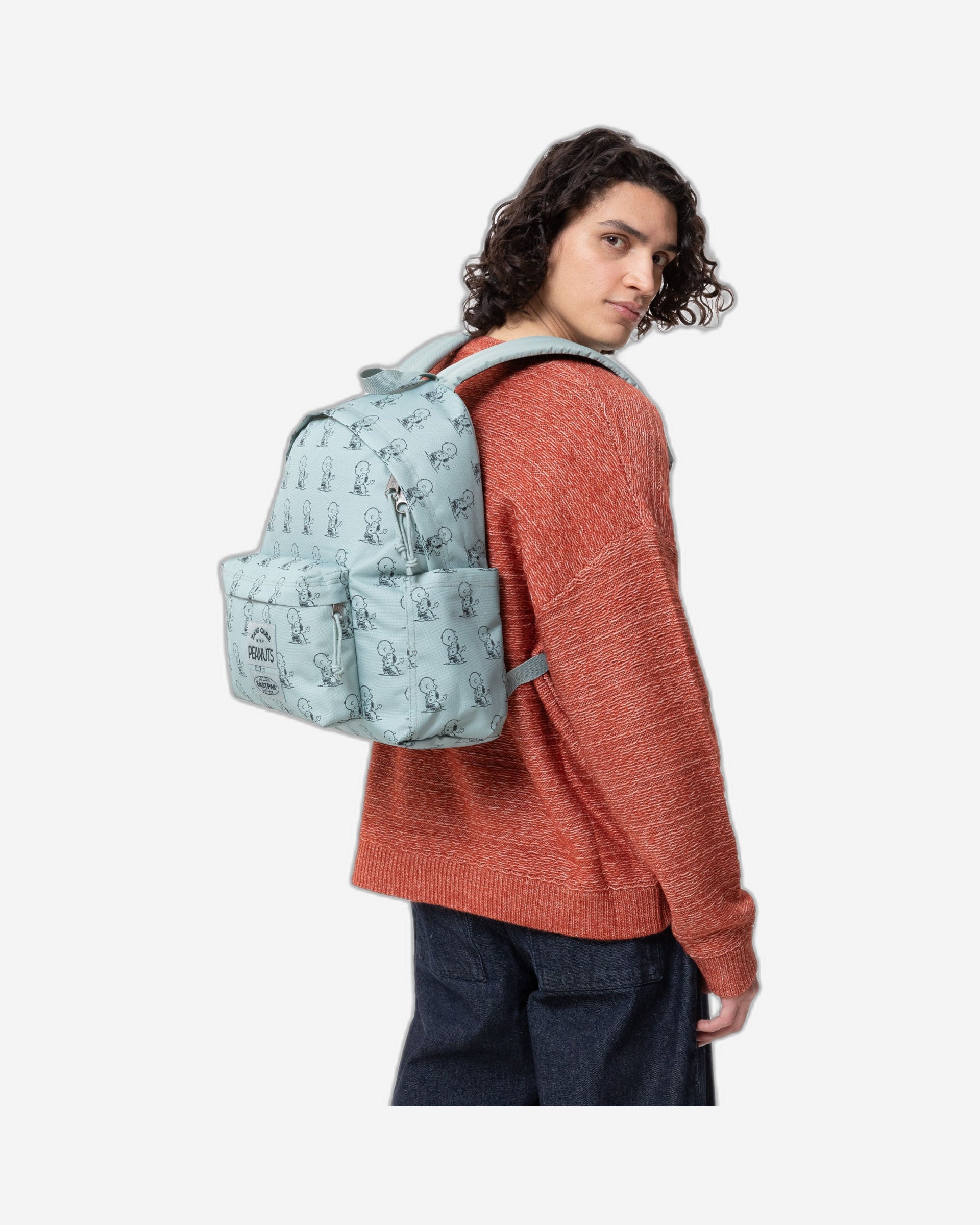 حقيبة ظهر Eastpak Day Pak'R Peanuts Mint متوسطة الحجم مع حامل زجاجات وجيب للكمبيوتر المحمول - EK0A5BG46O81