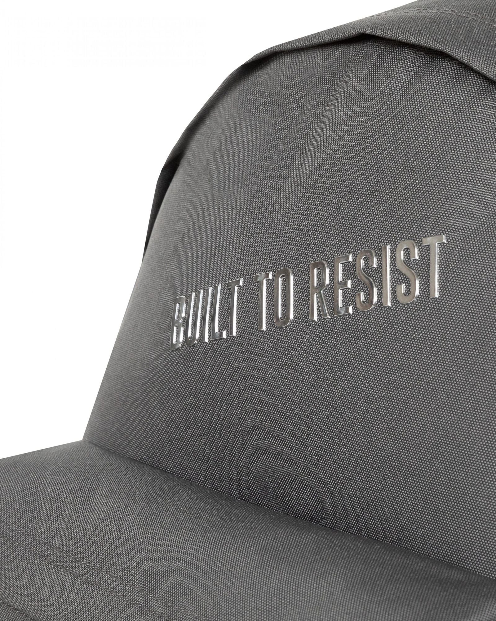 حقيبة ظهر إيست باك داي باك آر بولد بي تي آر رمادية متوسطة الحجم - EK0A5BG47D6