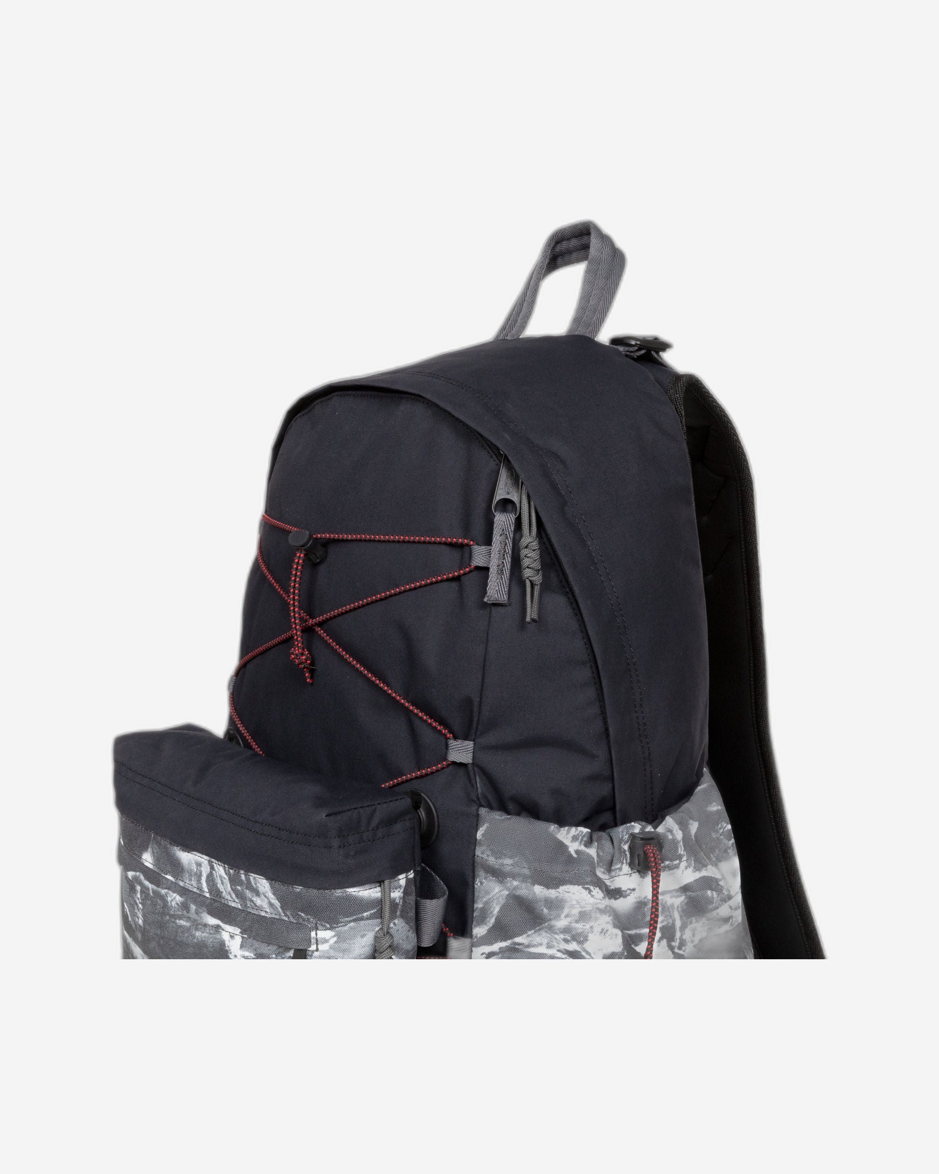 حقيبة ظهر Eastpak Padded Mount Lab Mount Lab كبيرة للكمبيوتر المحمول باللون الأسود - EK0A5BG79D2