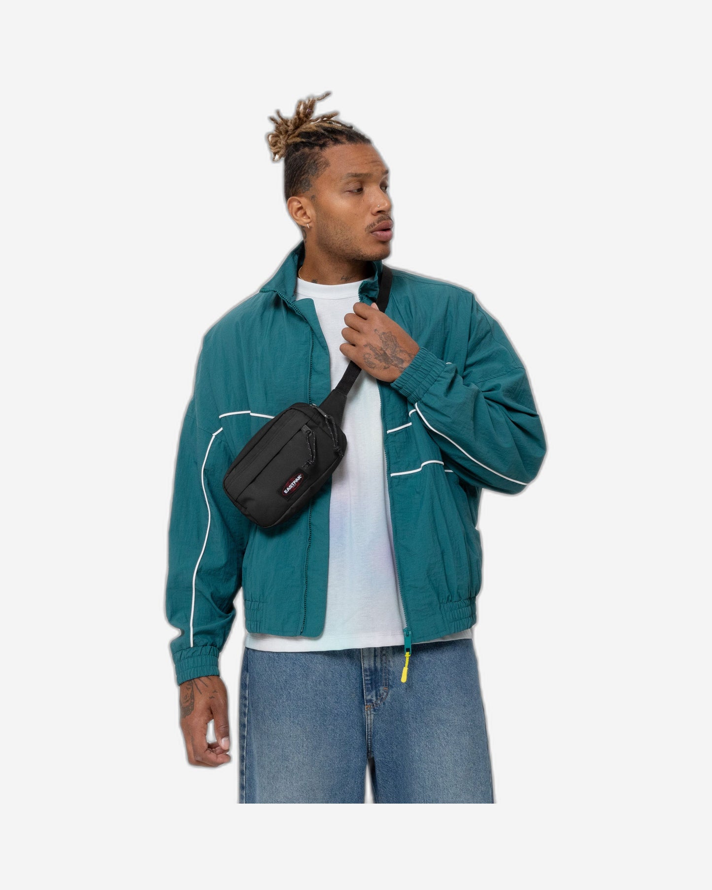 حقيبة خصر صغيرة سوداء من إيستباك باونسر