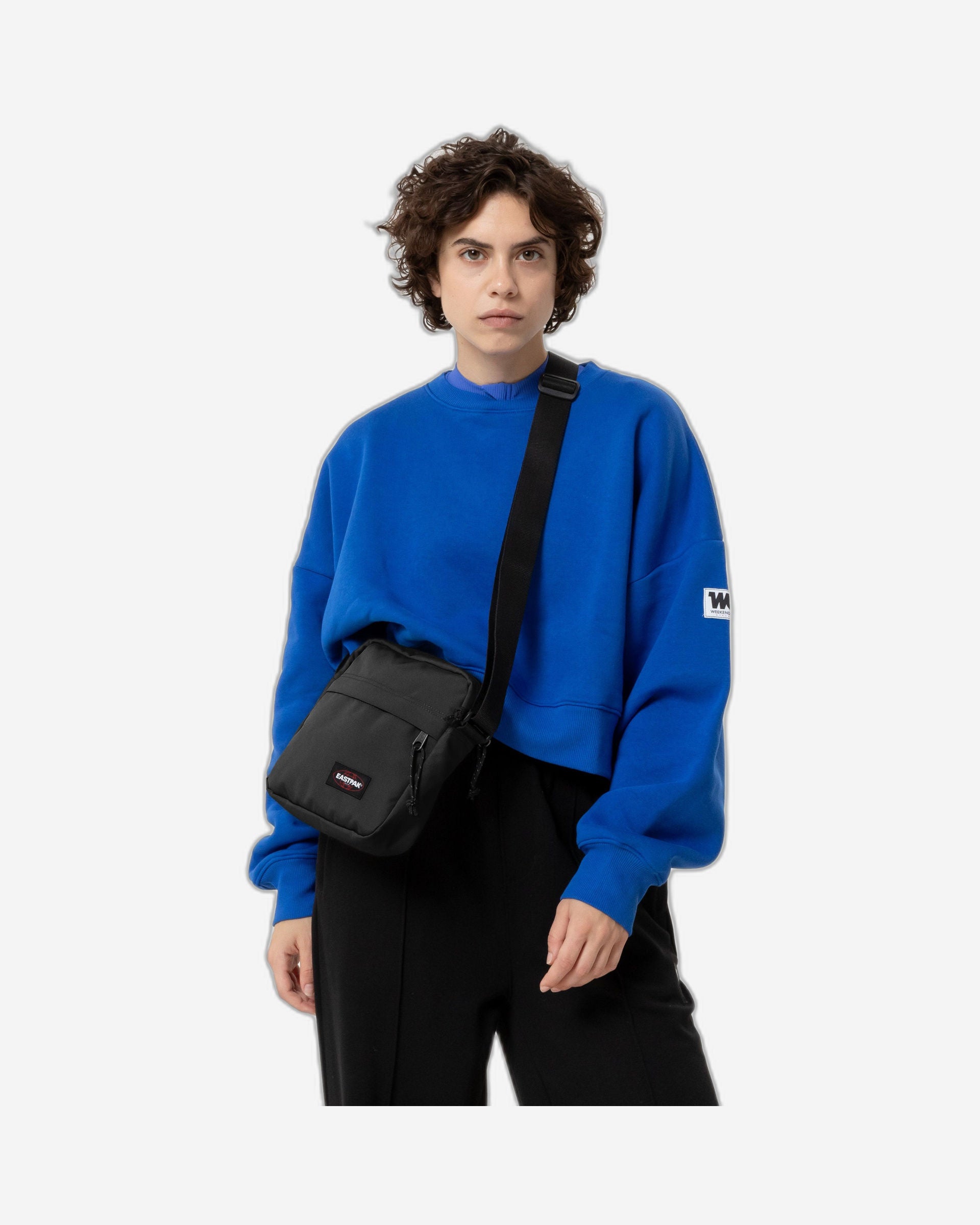 حقيبة كروس بودي كبيرة الحجم من إيست باك ذا بيغر ون - EK0A5BIB0081