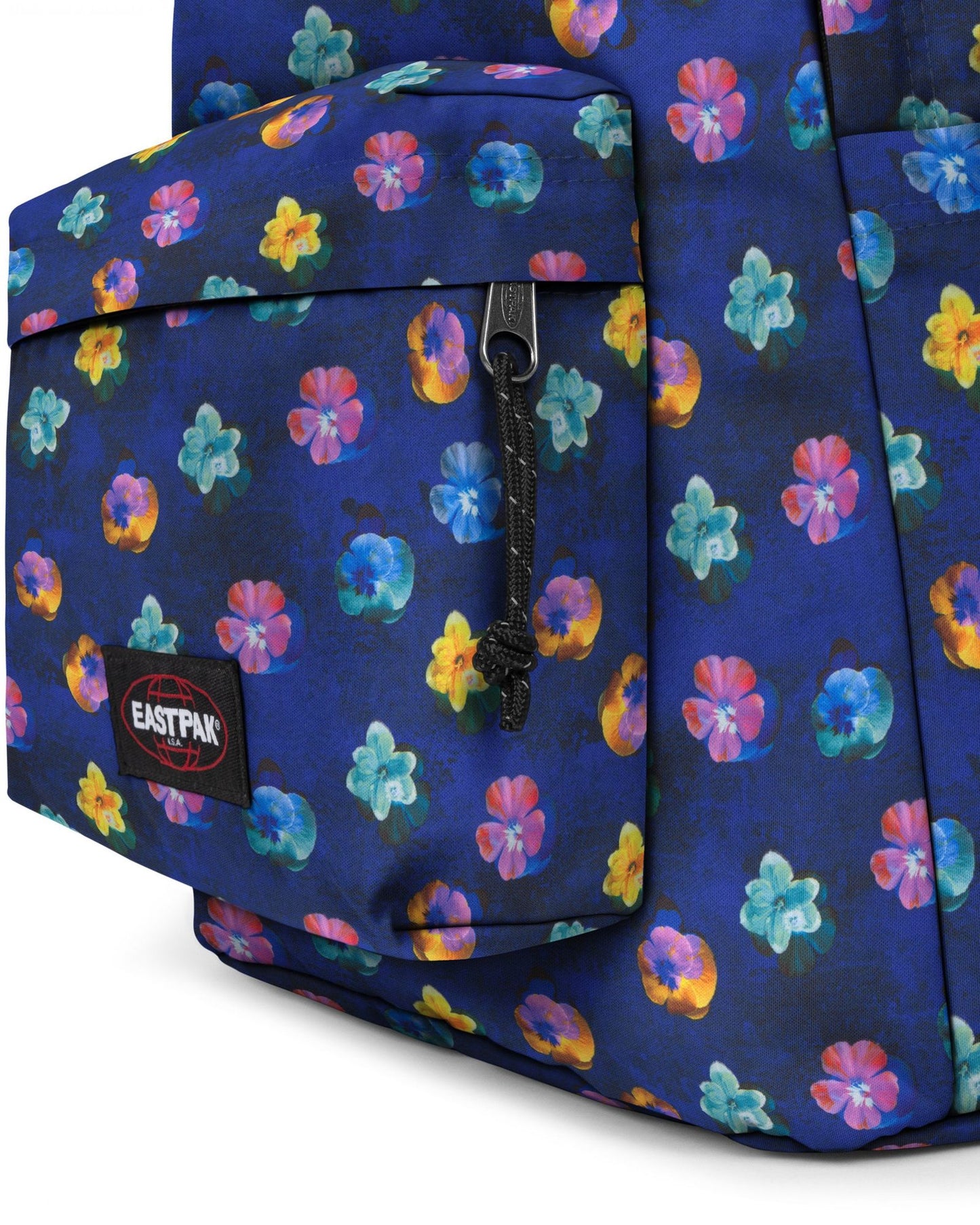 حقيبة ظهر للكمبيوتر المحمول من إيستباك داي أوفيس فلاوربلور باللون الكحلي