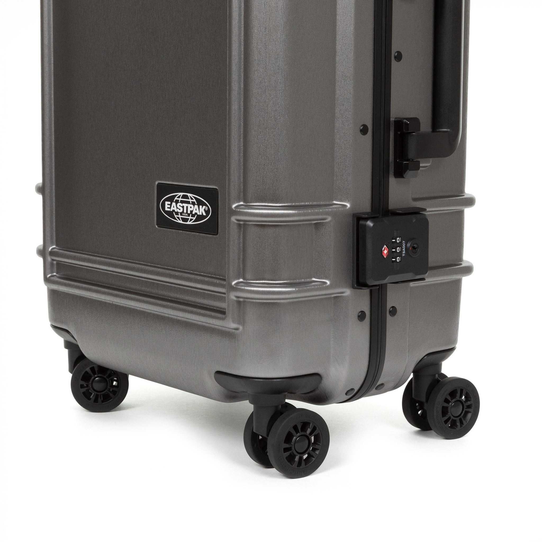 حقيبة أمتعة صلبة غير قابلة للتمدد من إيست باك ريزيست آر