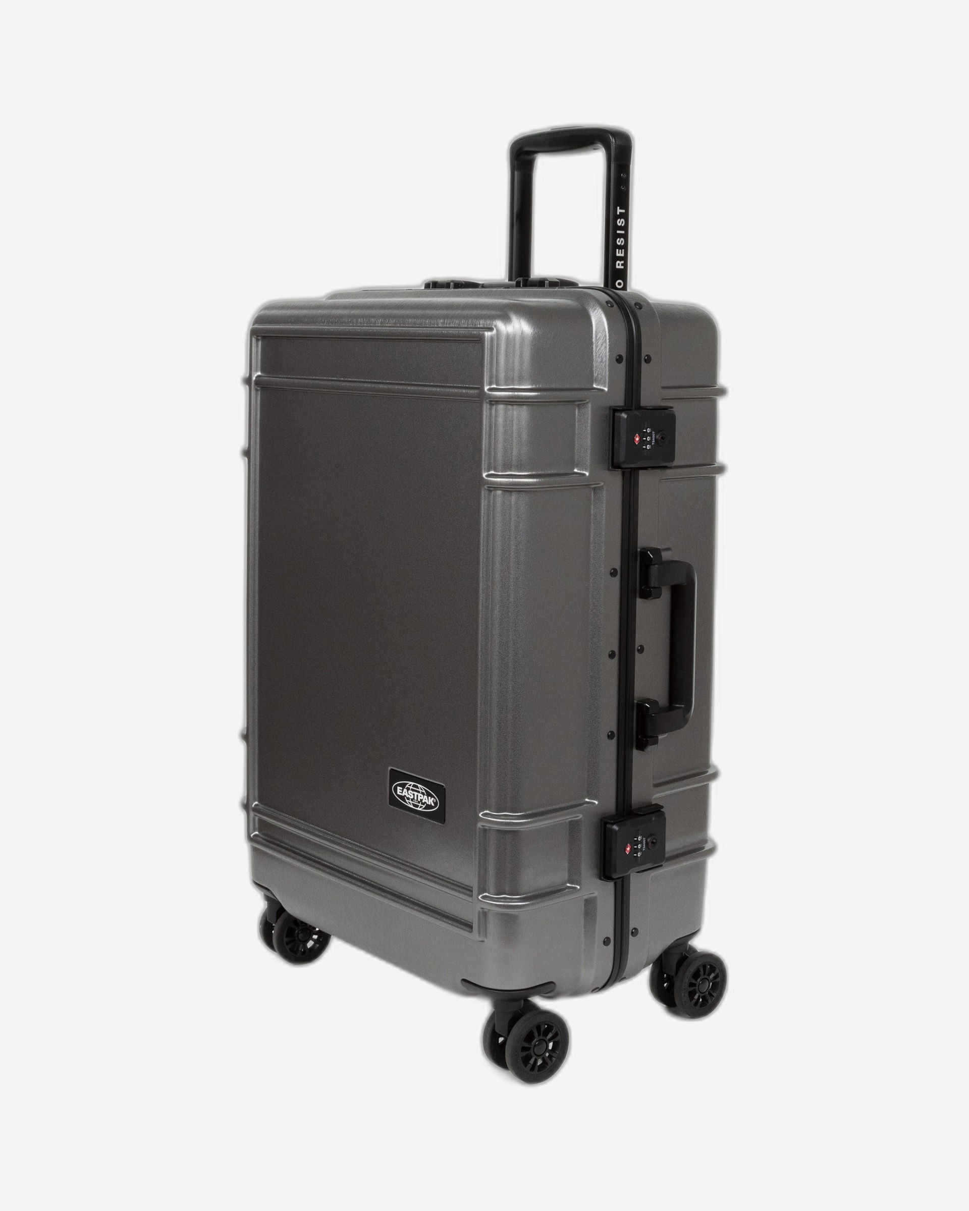 حقيبة أمتعة صلبة غير قابلة للتمدد من إيست باك ريزيست آر