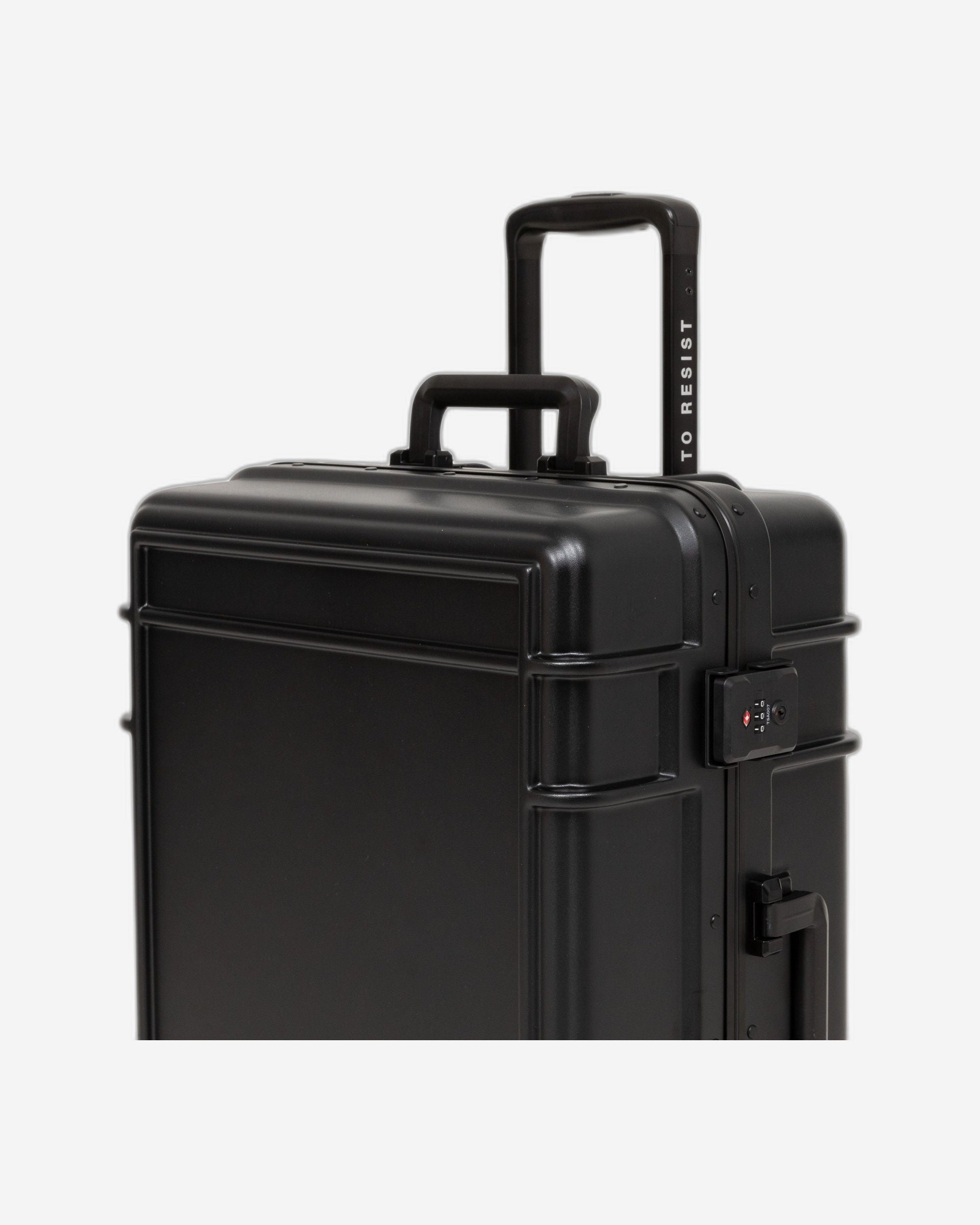 حقيبة أمتعة صلبة غير قابلة للتمدد من إيست باك ريزيست آر