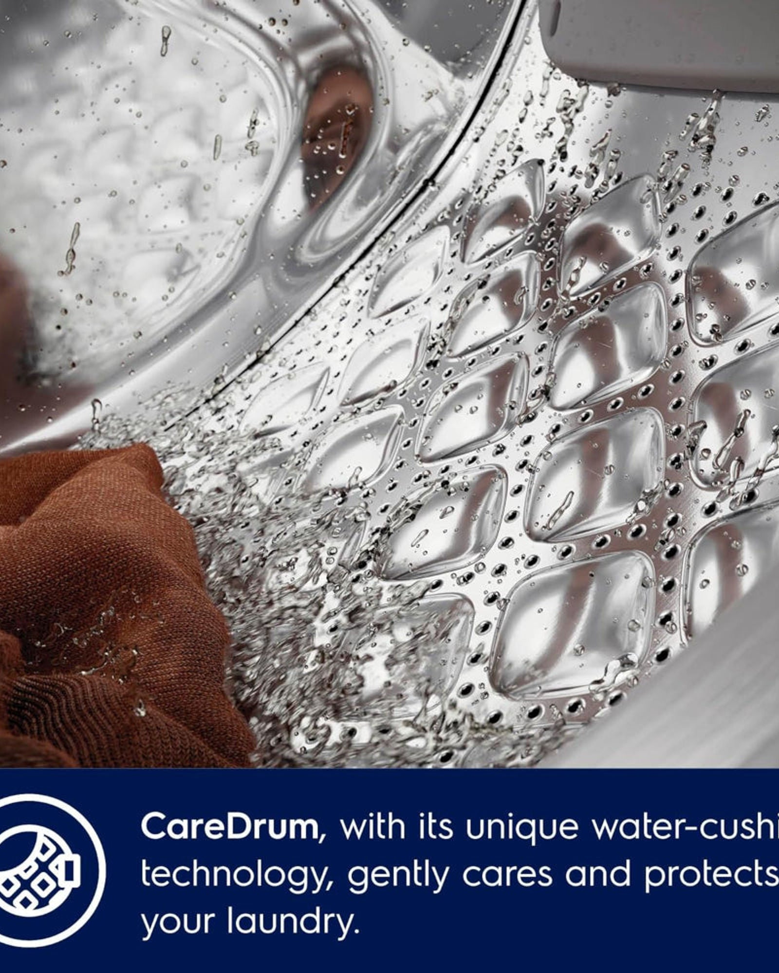 غسالة ملابس إلكترولوكس ألتيميت كير 900 ذات التحميل الأمامي سعة 11 كجم