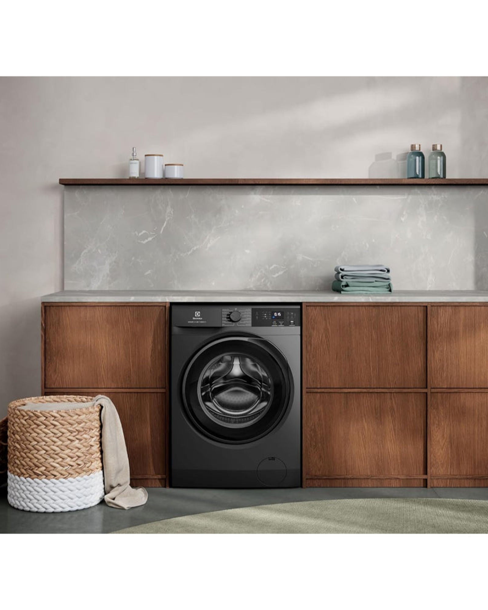 غسالة ومجفف ملابس إلكترولوكس ذات التحميل الأمامي سعة 8 كجم/5 كجم