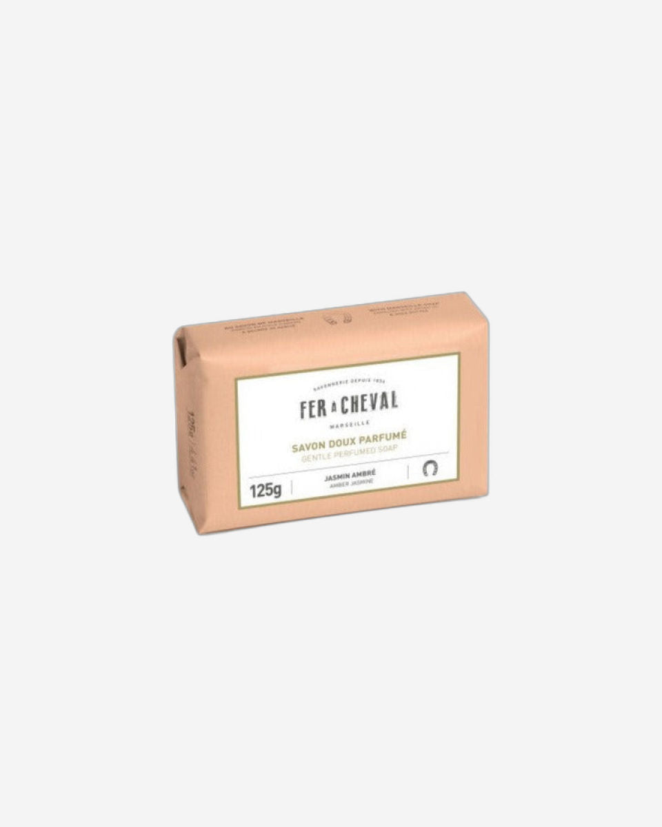 صابون معطر لطيف من Fer A Cheval "Savon Doux Parfumé" - عنبر الياسمين