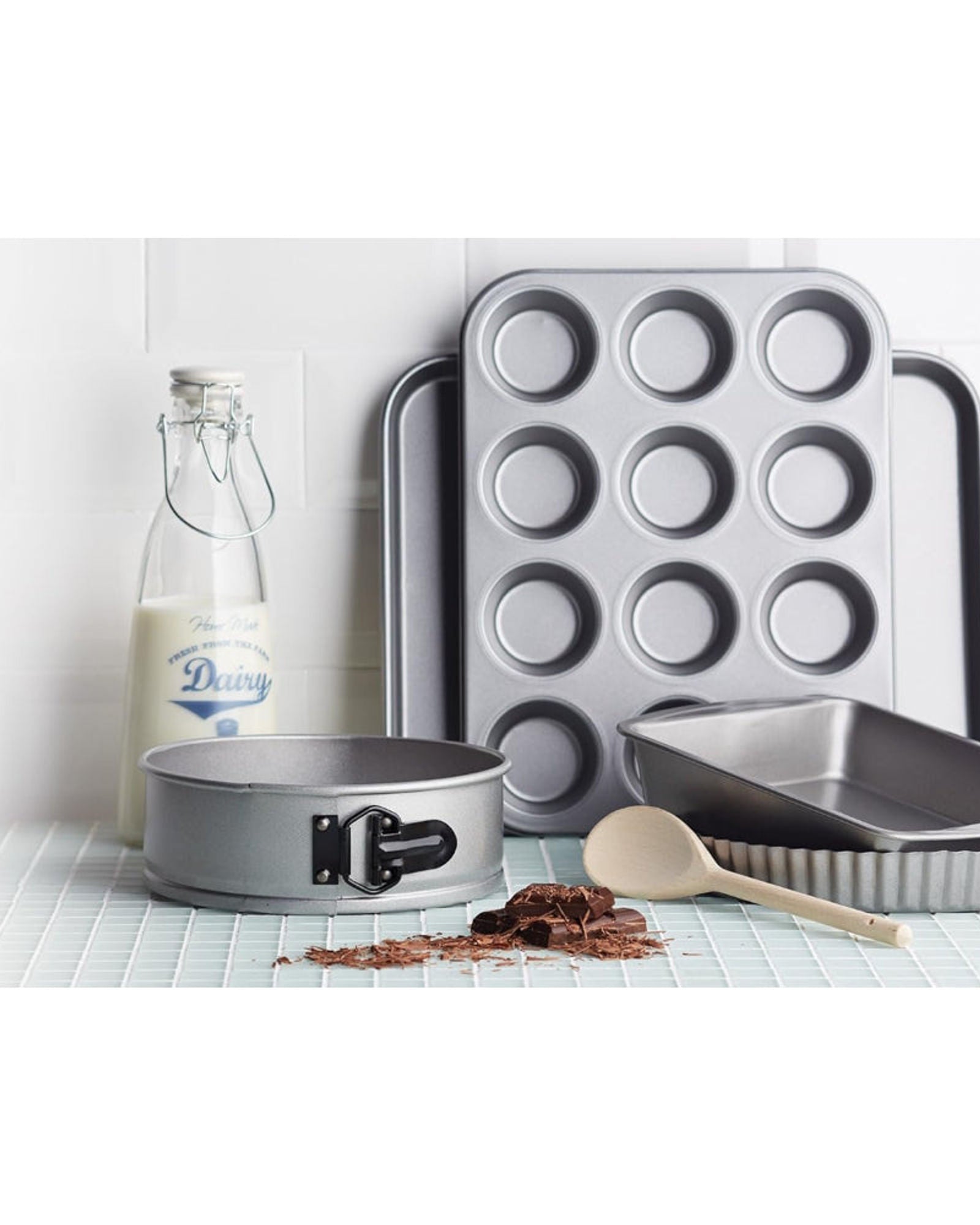 صينية خبز Kc مقاس 35×27 سم، 12 كوبًا، غير لاصقة