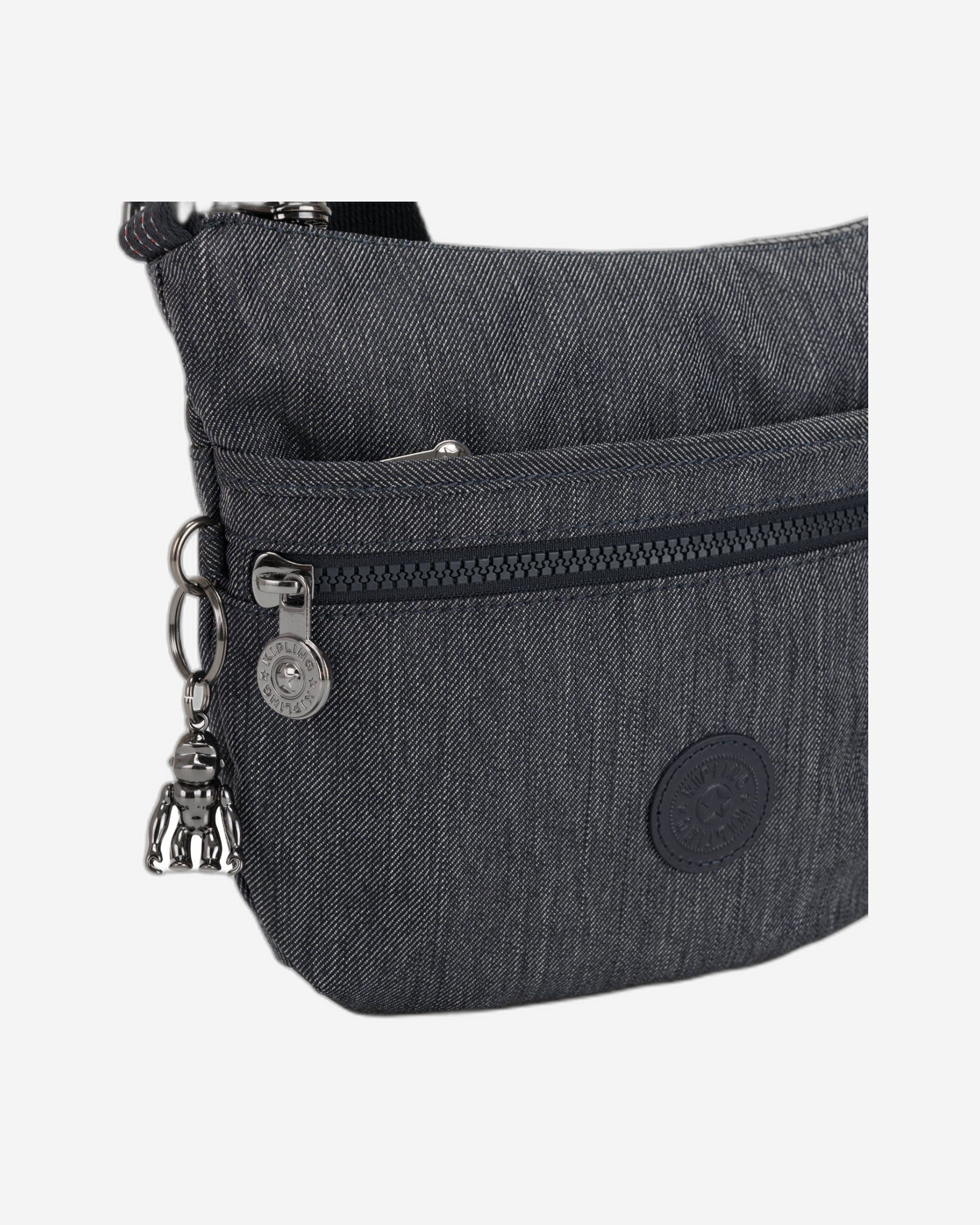 حقيبة كتف صغيرة من قماش الدنيم النشط من كيبلينج أرتو إس C2I3525-25E