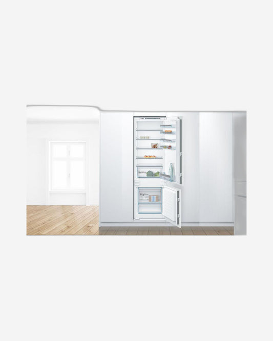 ثلاجة بوش مدمجة مع فريزر سفلي سعة 272 لترًا