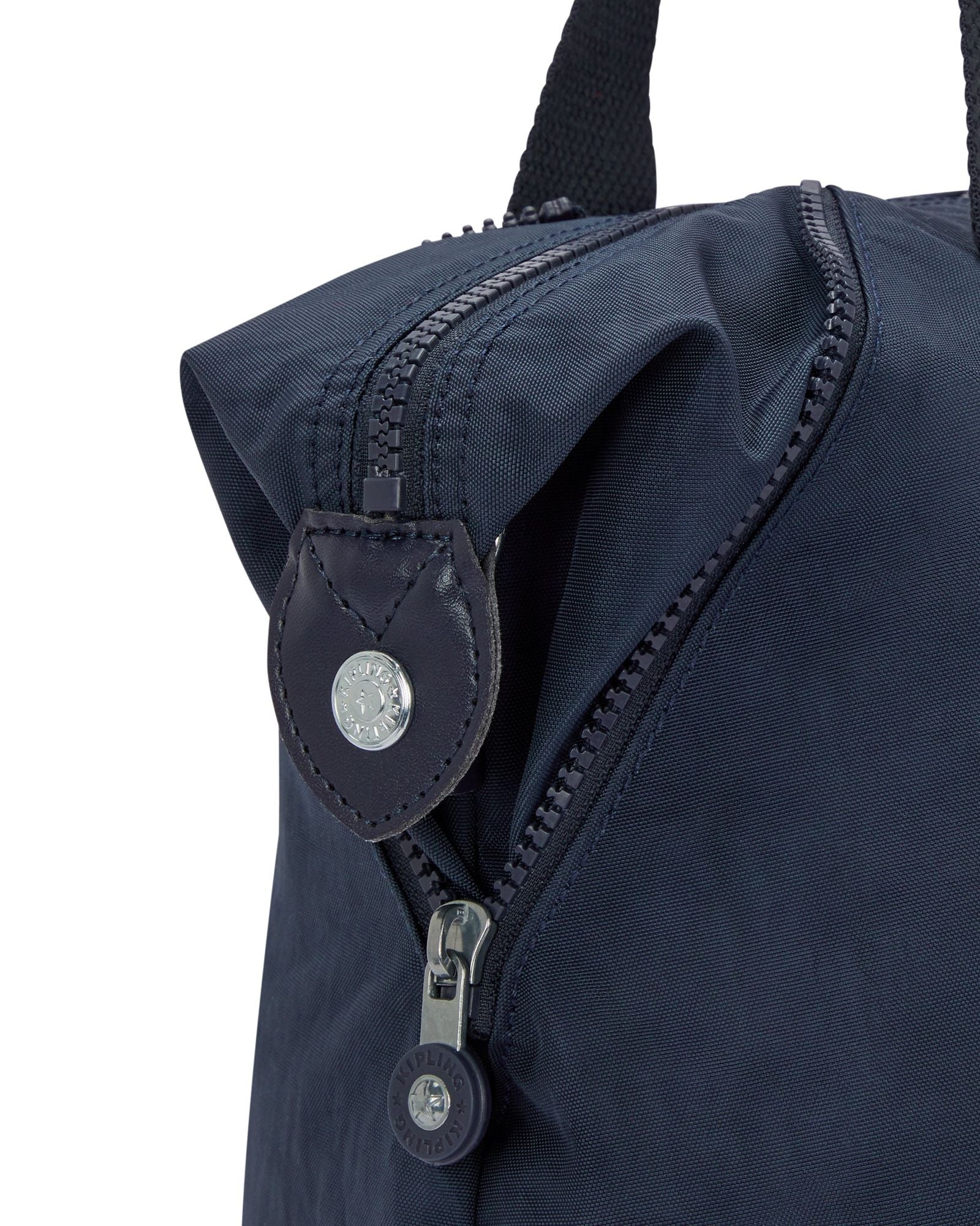 حقيبة كيبلينج آرت بلو بلو ٢ متوسطة الحجم C210619-96V