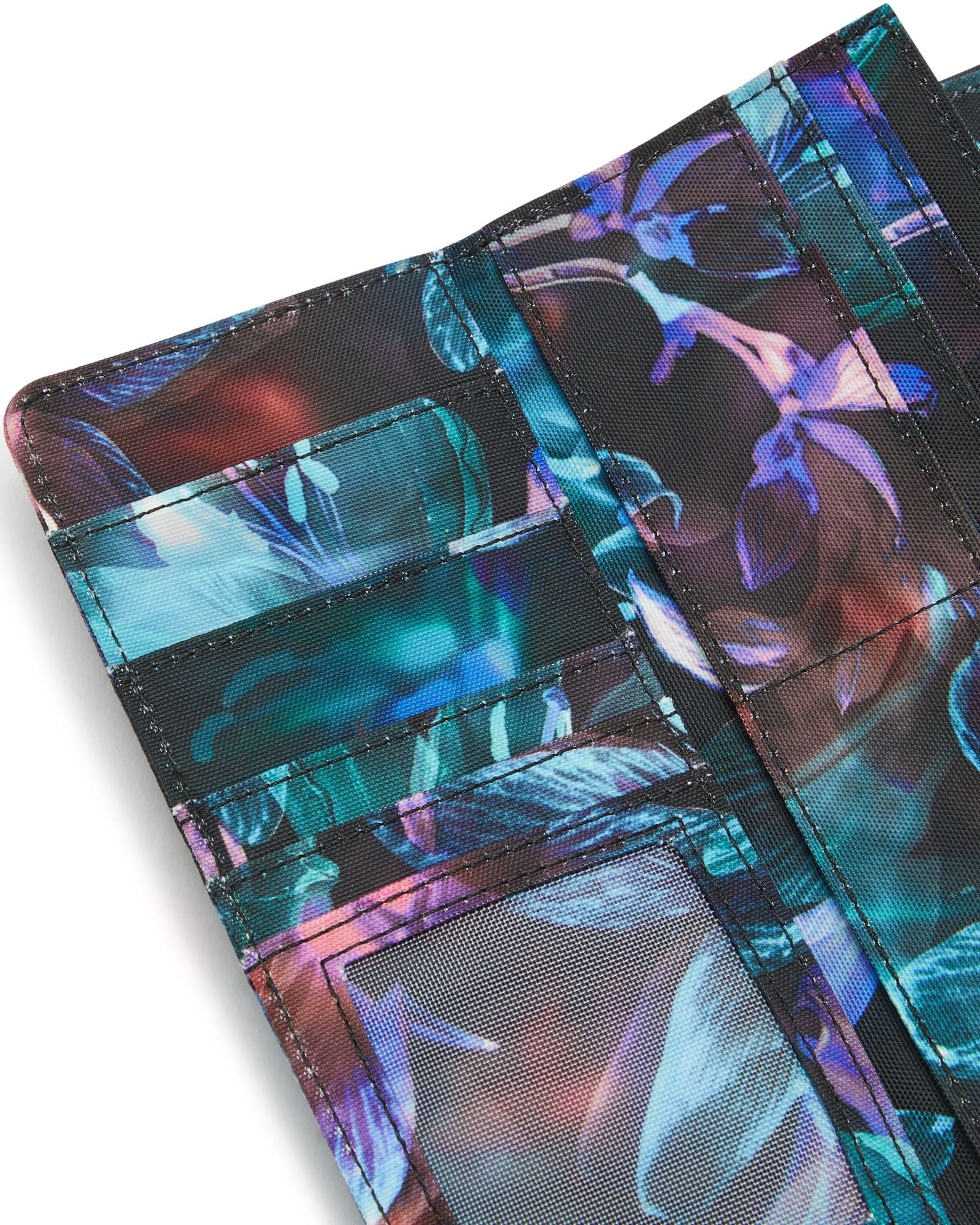 محفظة كيبلينج موني لاند سبكترال أوركيد كبيرة I4437-7DP