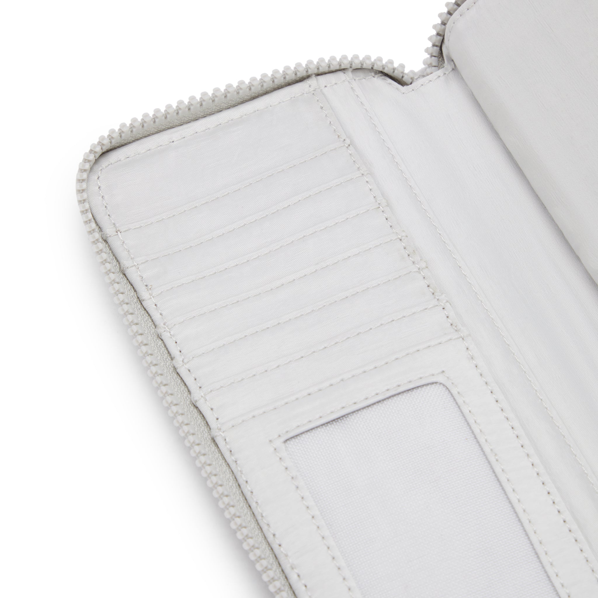 محفظة كيبلينج موني وورلد سيلفر نايت الكبيرة I5102-8EL