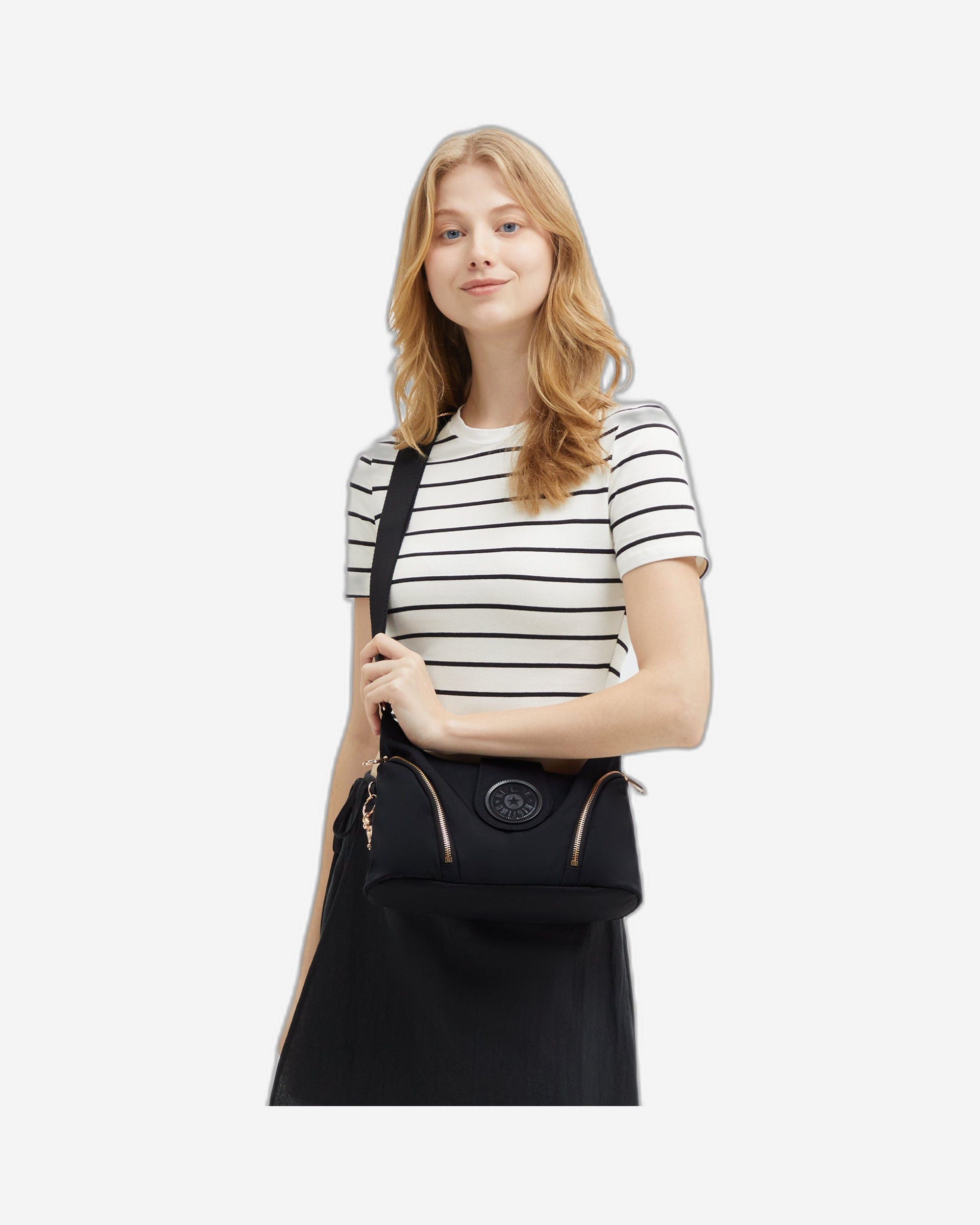 حقيبة كروس بودي متوسطة الحجم من كيبلينج سيرا إم، لون أسود ووردي وتوابل، I5107-62Q