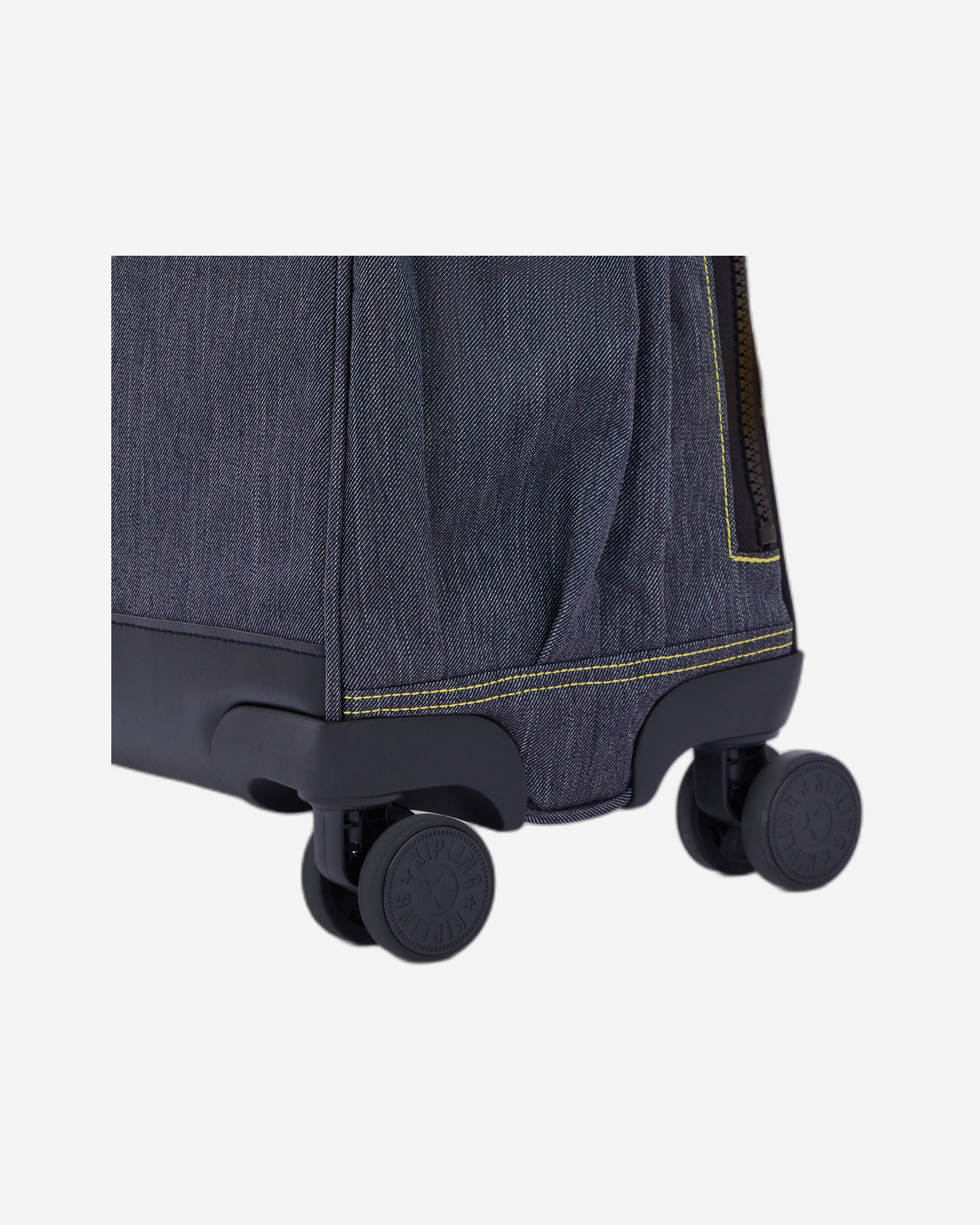 حقيبة كيبلينج نيو ستوريا مينيون جينز بعجلات كبيرة C2I5336-MI8