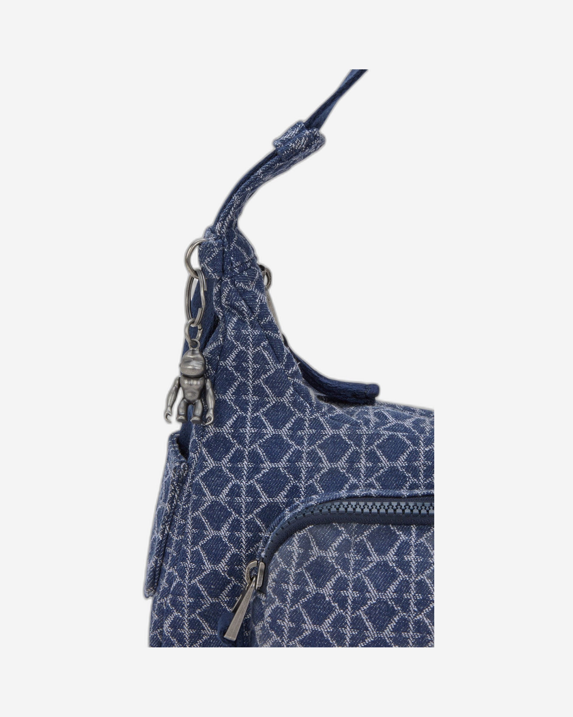 حقيبة كتف صغيرة من قماش الدنيم من Kipling Karis S Signature I5455-7PF