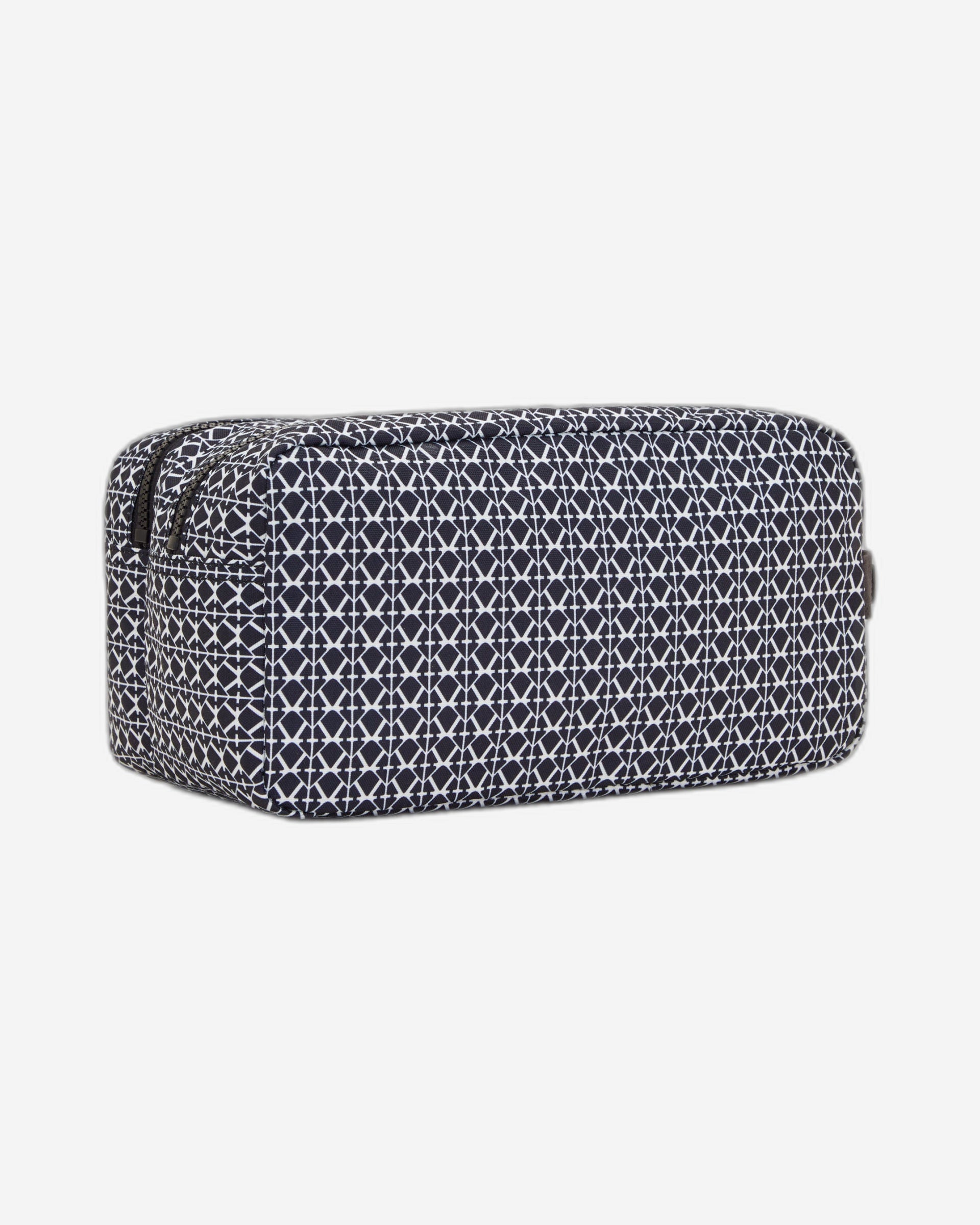 حقيبة أدوات الزينة متوسطة الحجم بطبعة مميزة من كيبلينج أغوت C2I6277-DD2