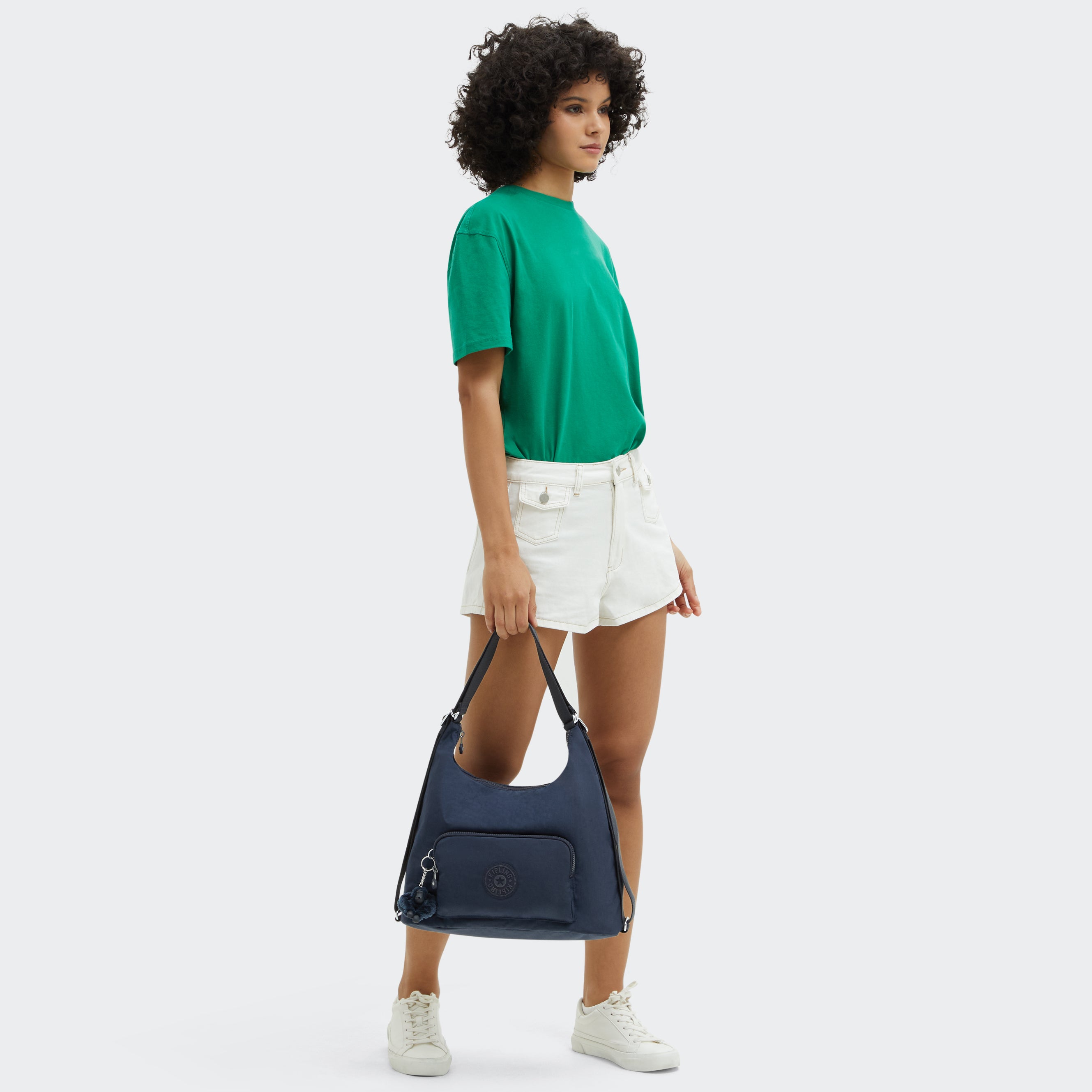 حقيبة كتف كيبلينج يينا بلو بلو ٢ متوسطة الحجم I6721-96V