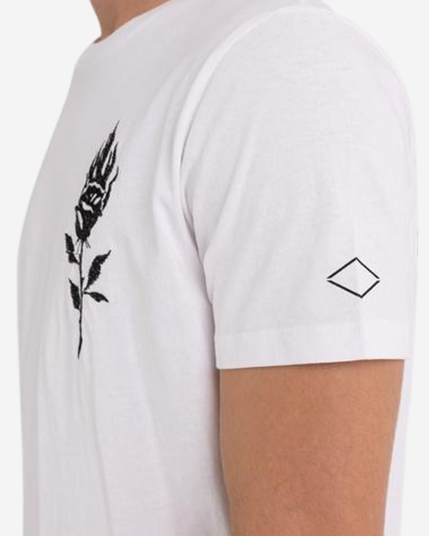 تي شيرت بطبعة وردة