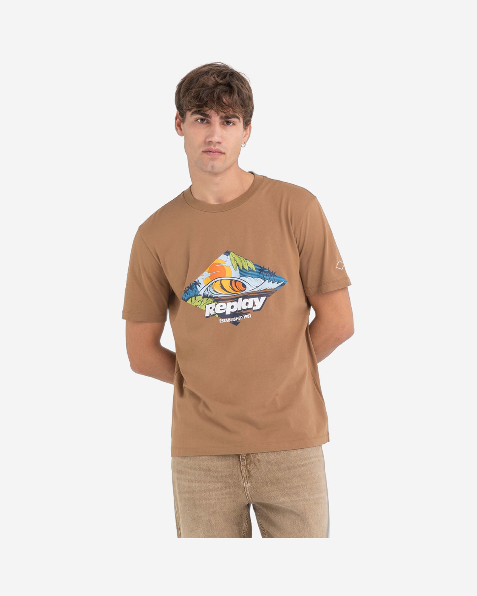 تي شيرت بياقة دائرية مع طباعة