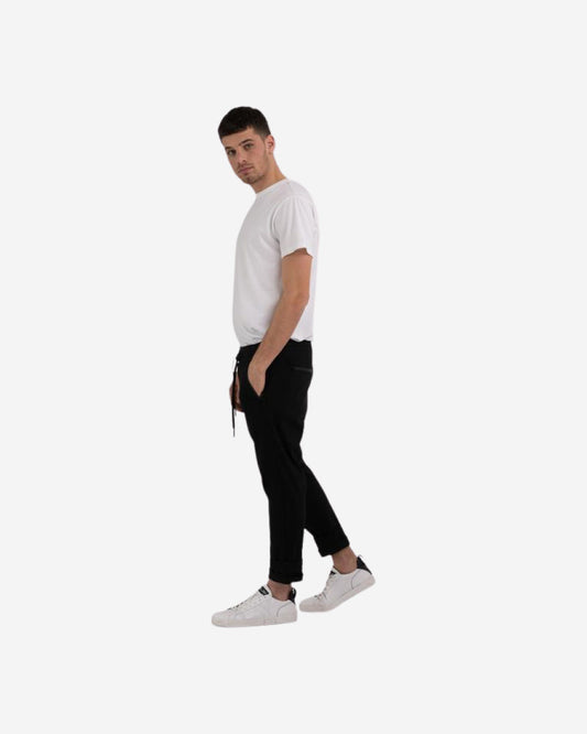 بنطلون تويل بقصّة Slim Fit