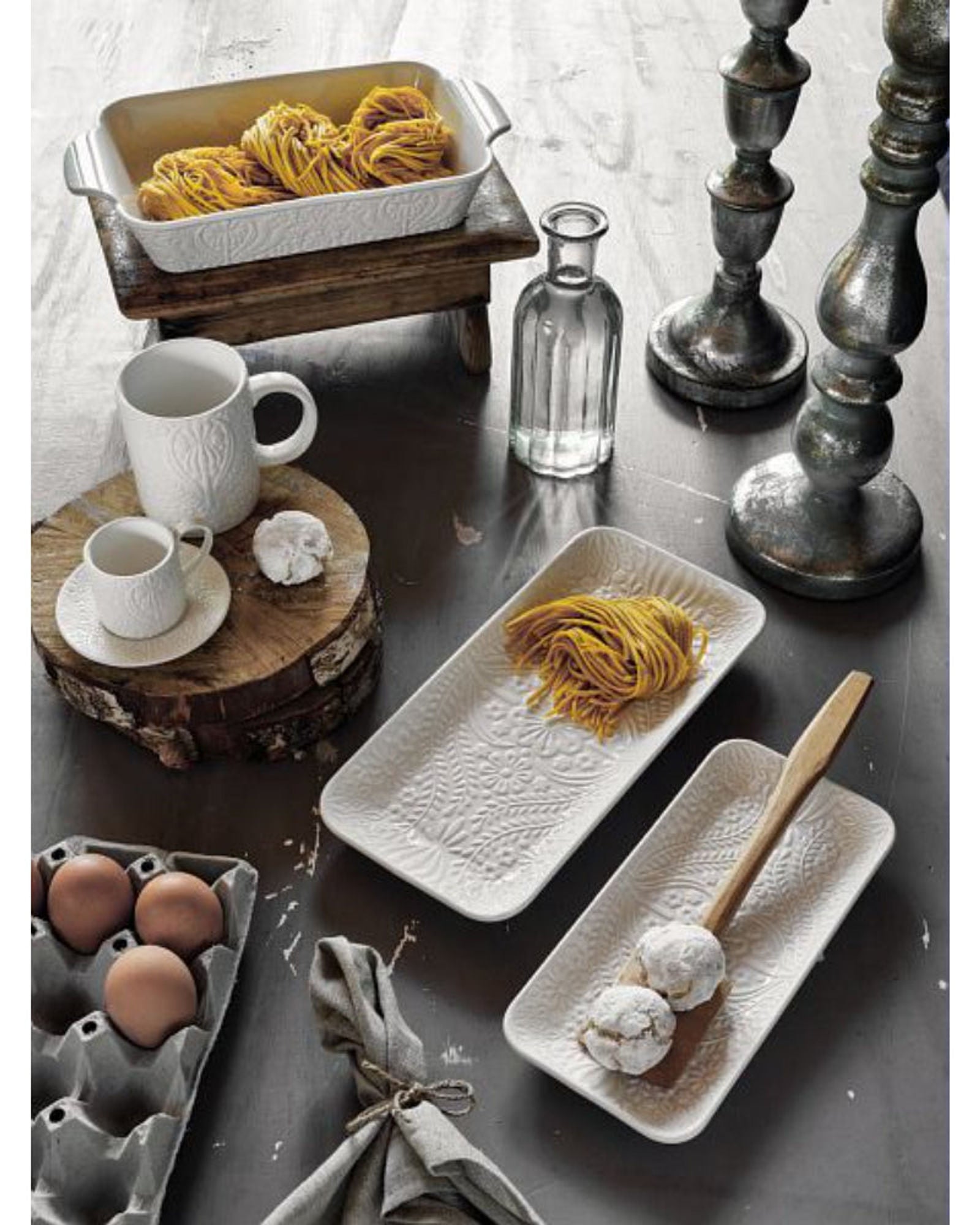 صينية خبز مستطيلة من توجنانا، مقاس 26.5 × 15.5 سم