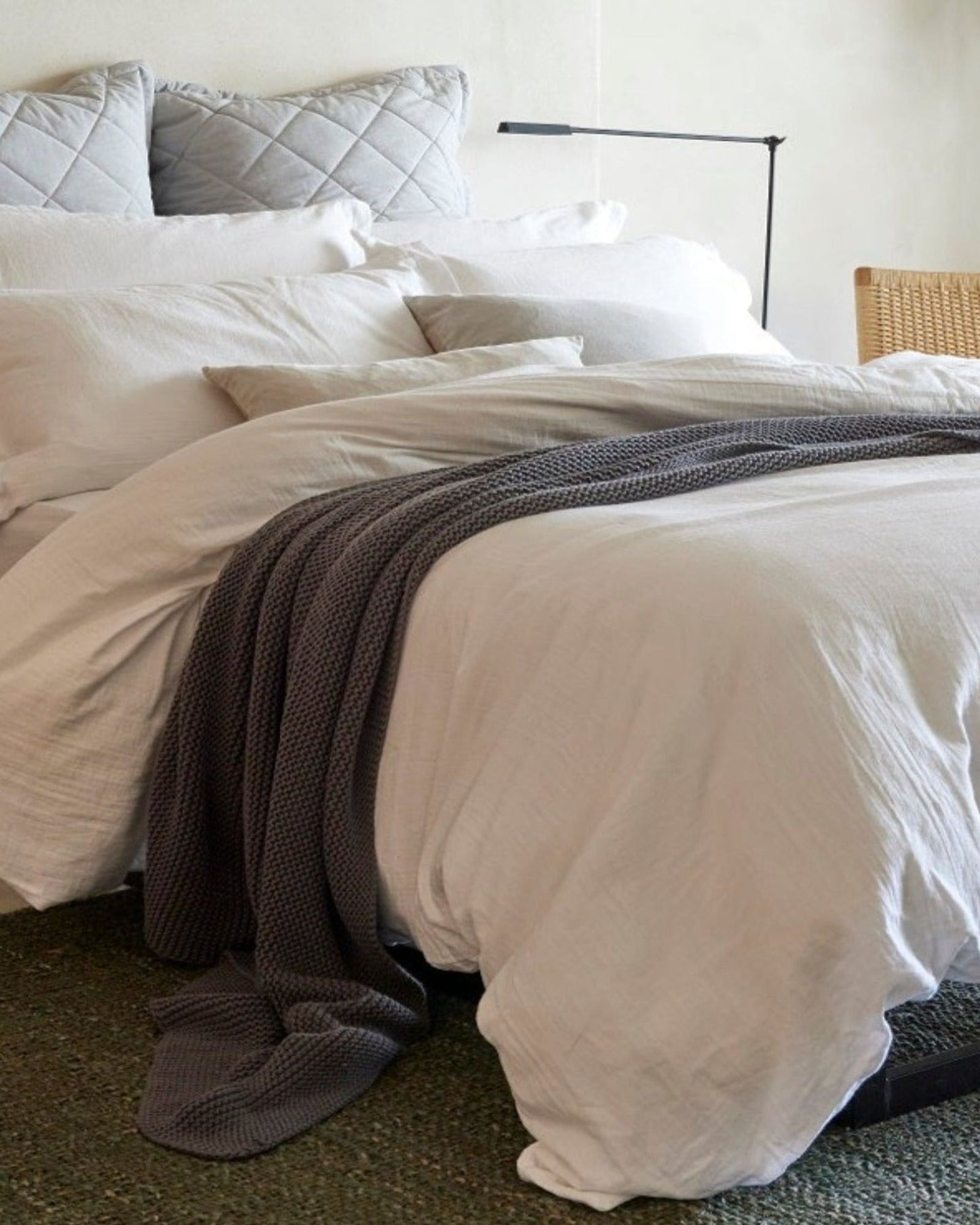 أغطية لحاف كريستي المصنوعة من القطن العضوي باللون الأبيض