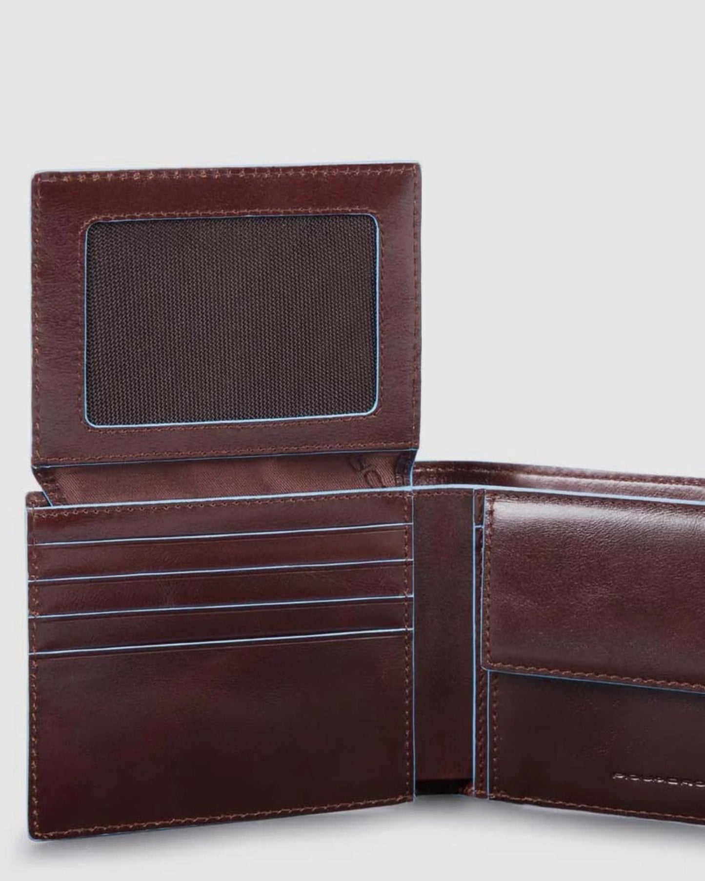 محفظة جلد Piquadro Blue Square RFID للحماية باللون الماهوغاني