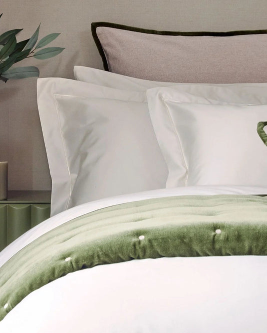 بياضات أسرّة كريستي "500TC Hygro Cotton Sateen" بخياطة جانبية - ورق رق